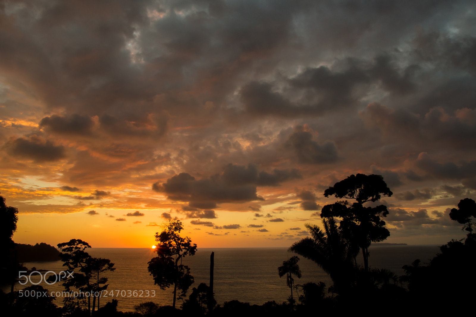 Nikon D3200 sample photo. Sunset in corcovado photography