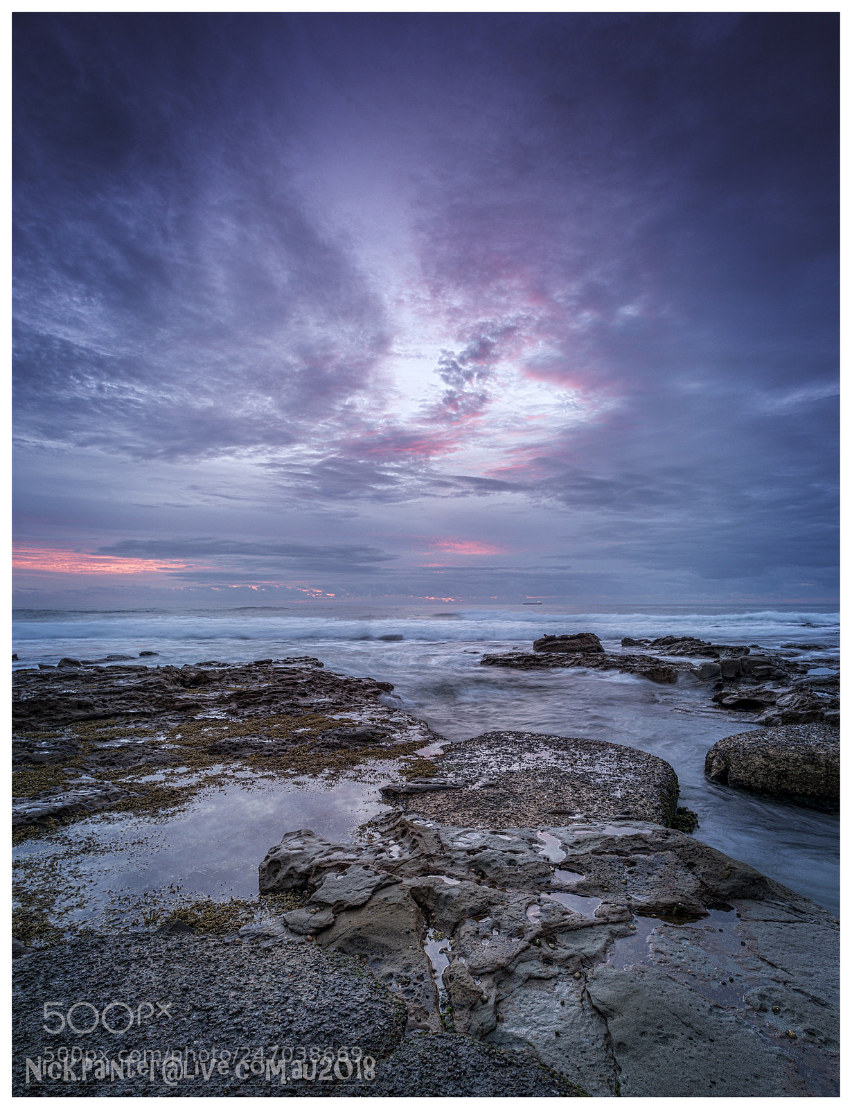Nikon D800 sample photo. Early morning @ newcastle foreshore photography