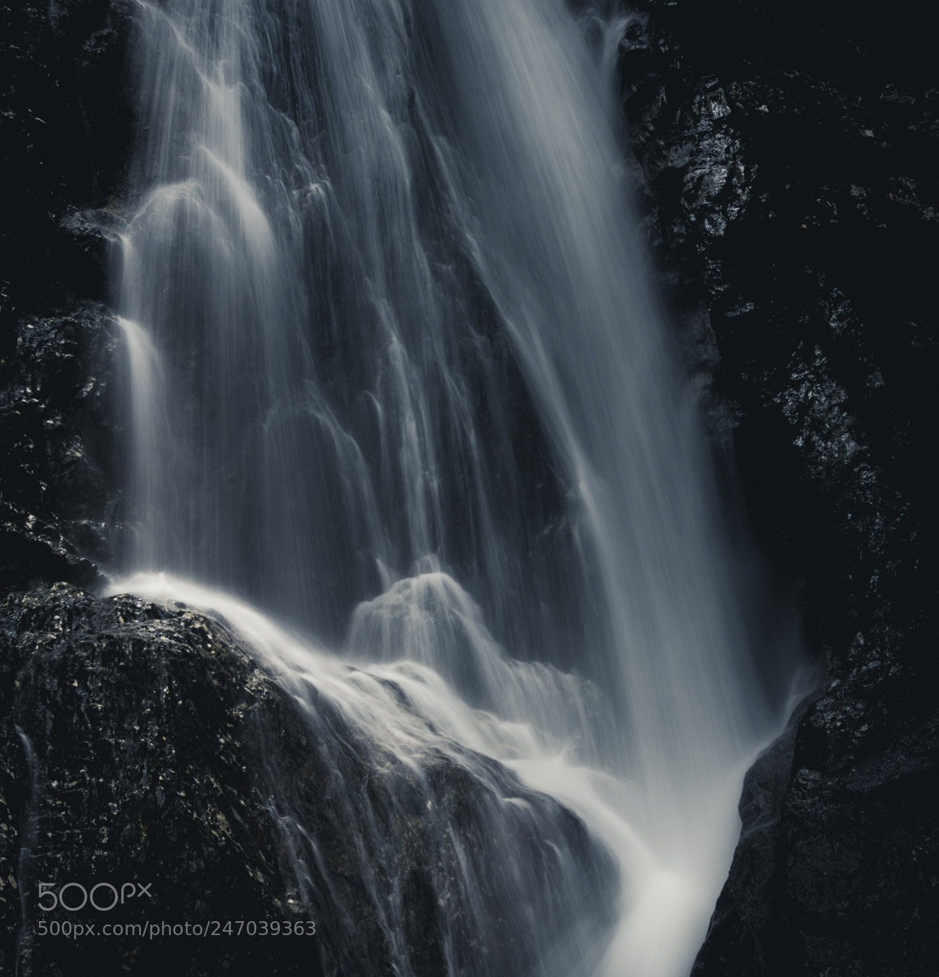 Nikon D7200 sample photo. Flow photography