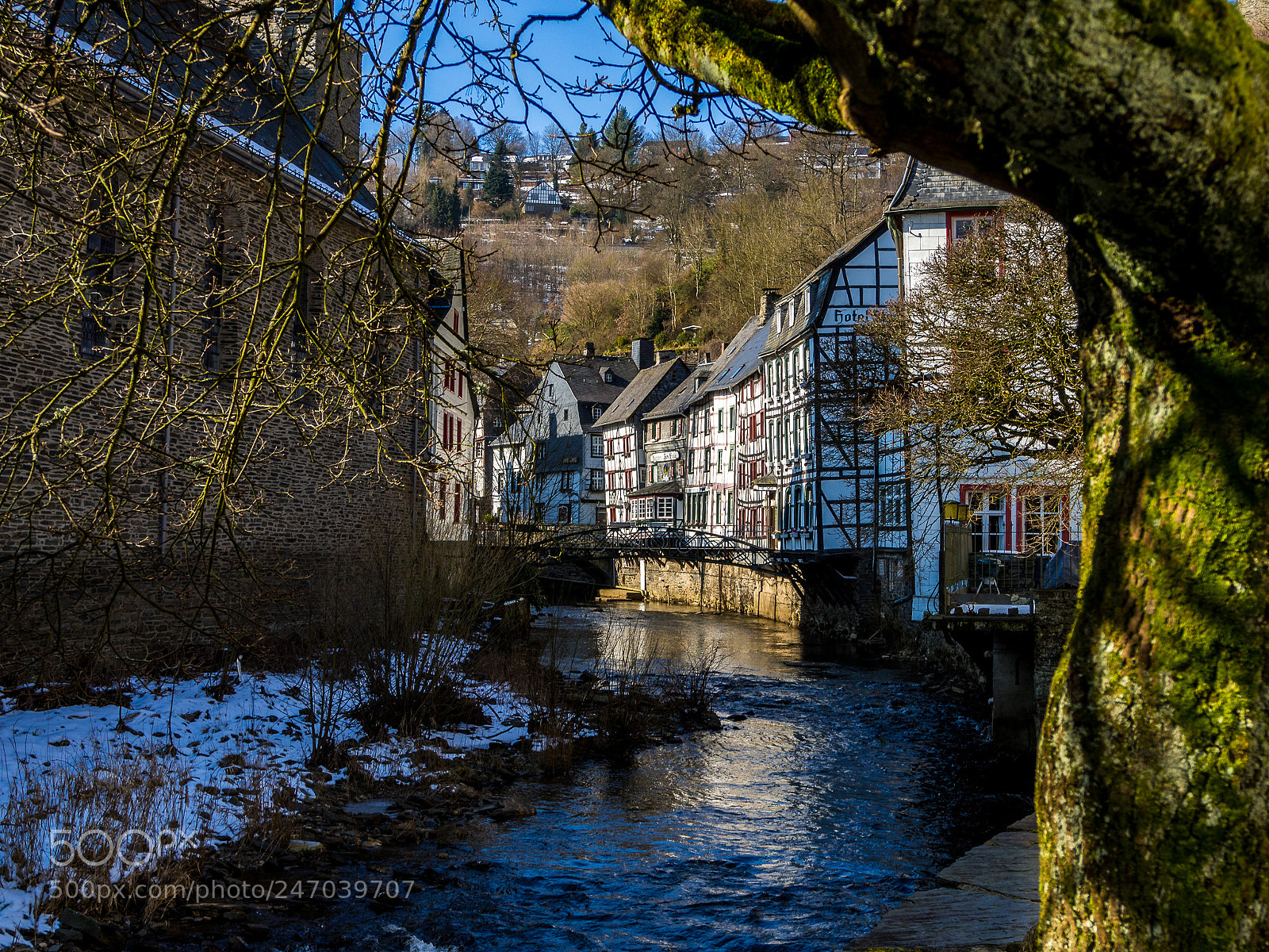 Olympus OM-D E-M10 sample photo. Monschau in the eifel photography