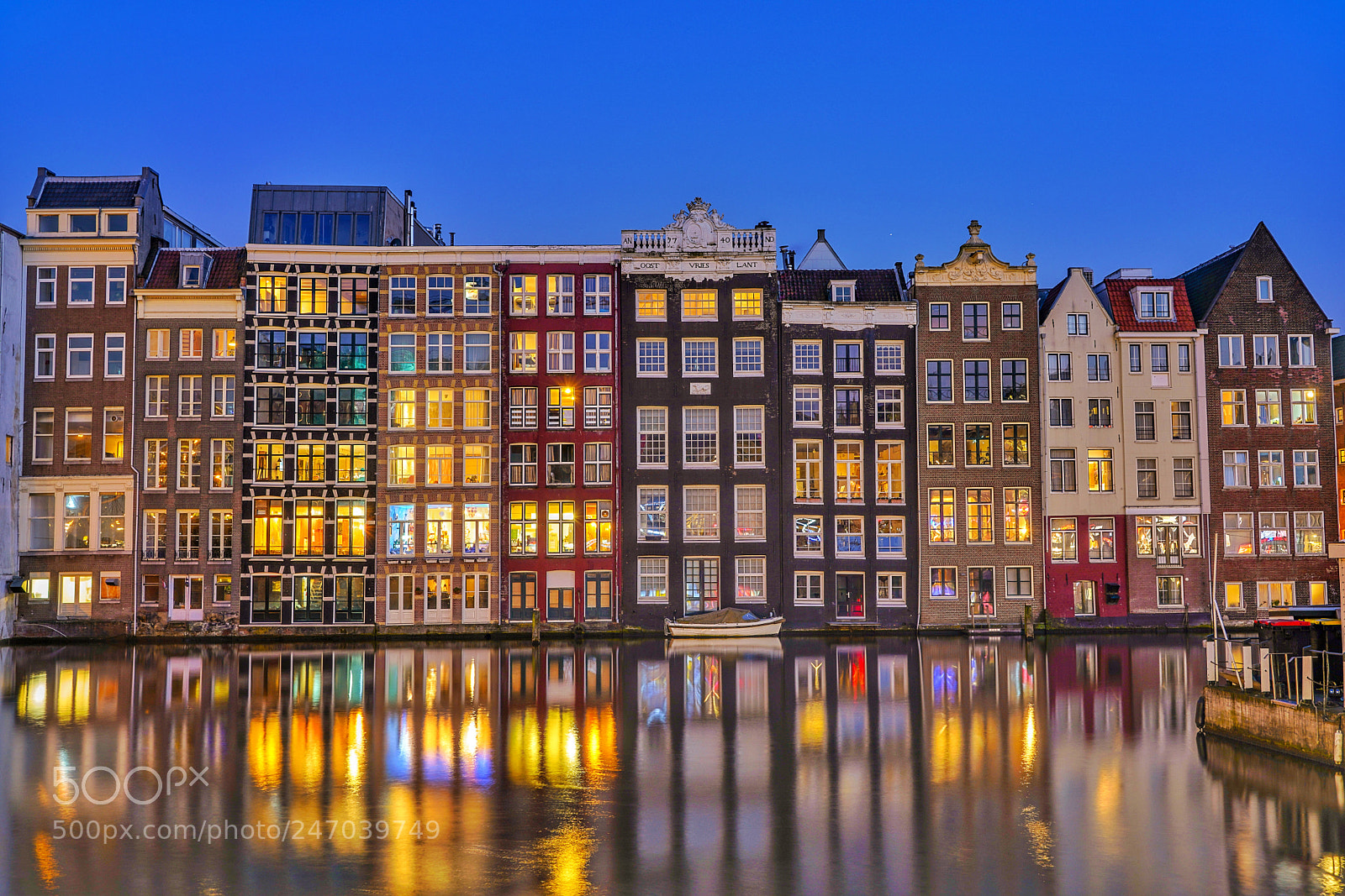 Sony a7R III sample photo. Amsterdam central photography