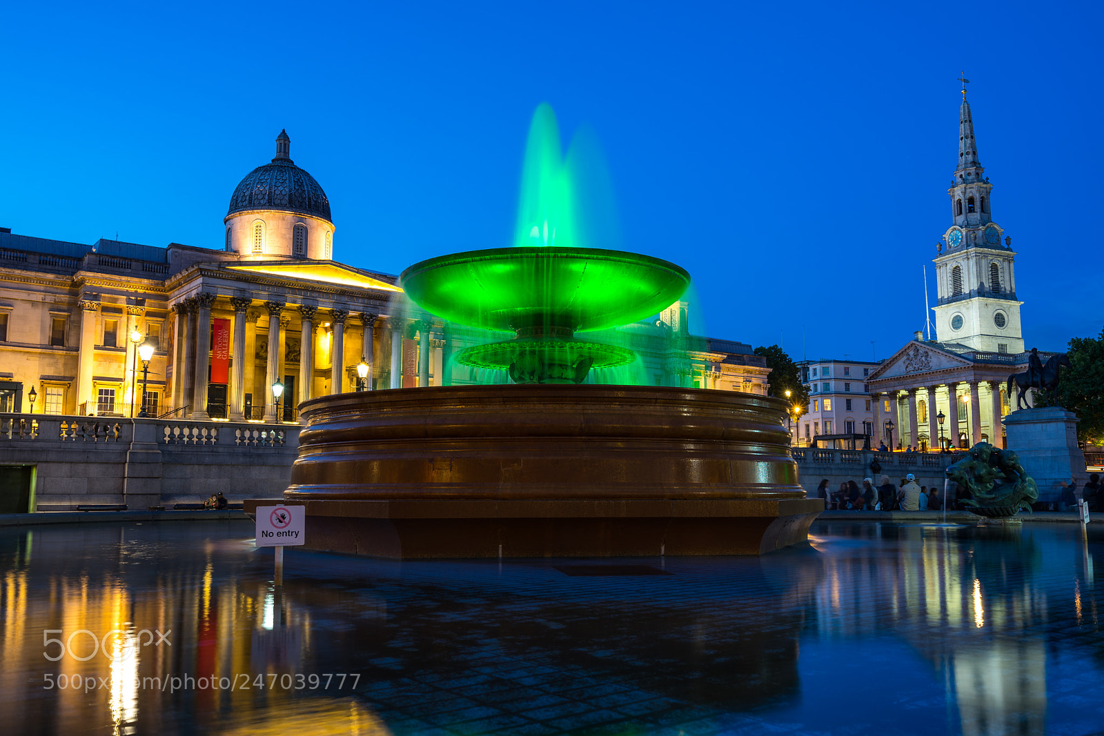 Sony a7 II sample photo. London's trafalgar square at photography