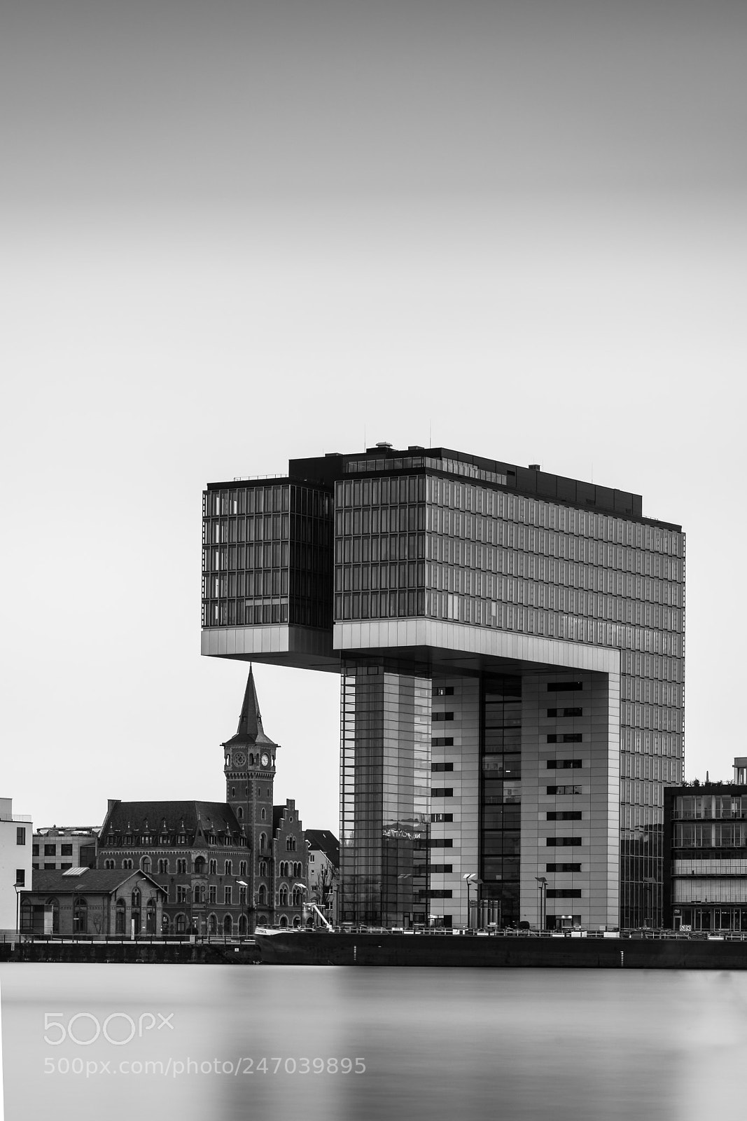 Sony a7 II sample photo. Cologne kranenhaus photography