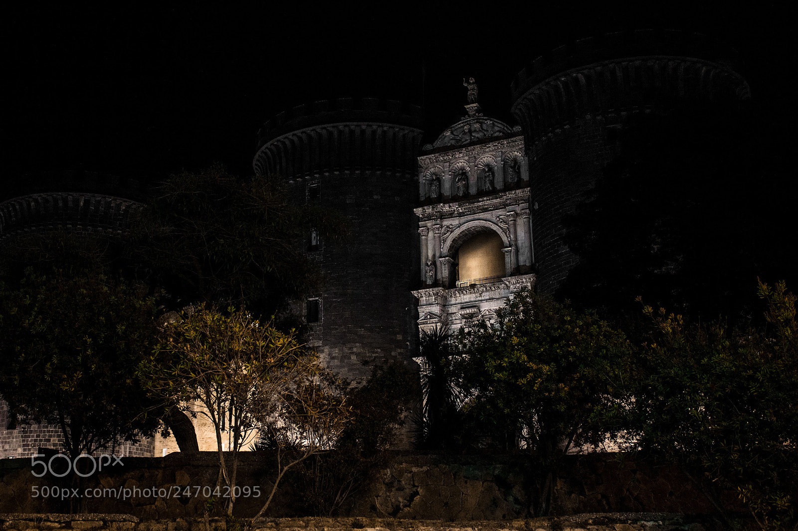 Canon EOS 600D (Rebel EOS T3i / EOS Kiss X5) sample photo. Castle photography