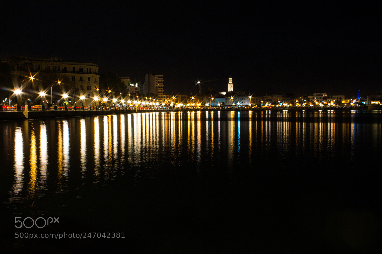 Canon EOS 700D (EOS Rebel T5i / EOS Kiss X7i) sample photo. Night in bari photography