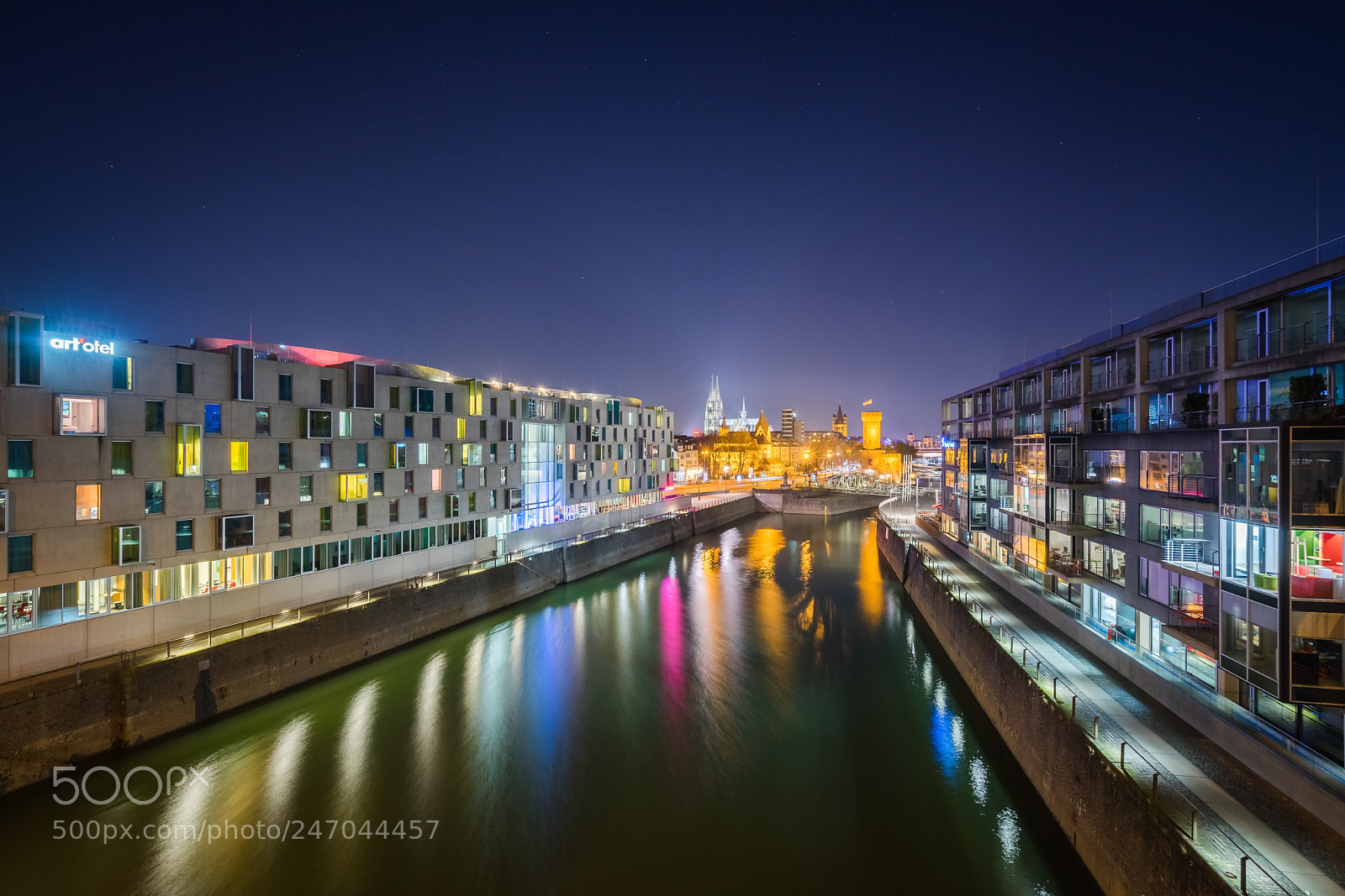 Sony a7 II sample photo. Backside of the rheinauhafen photography