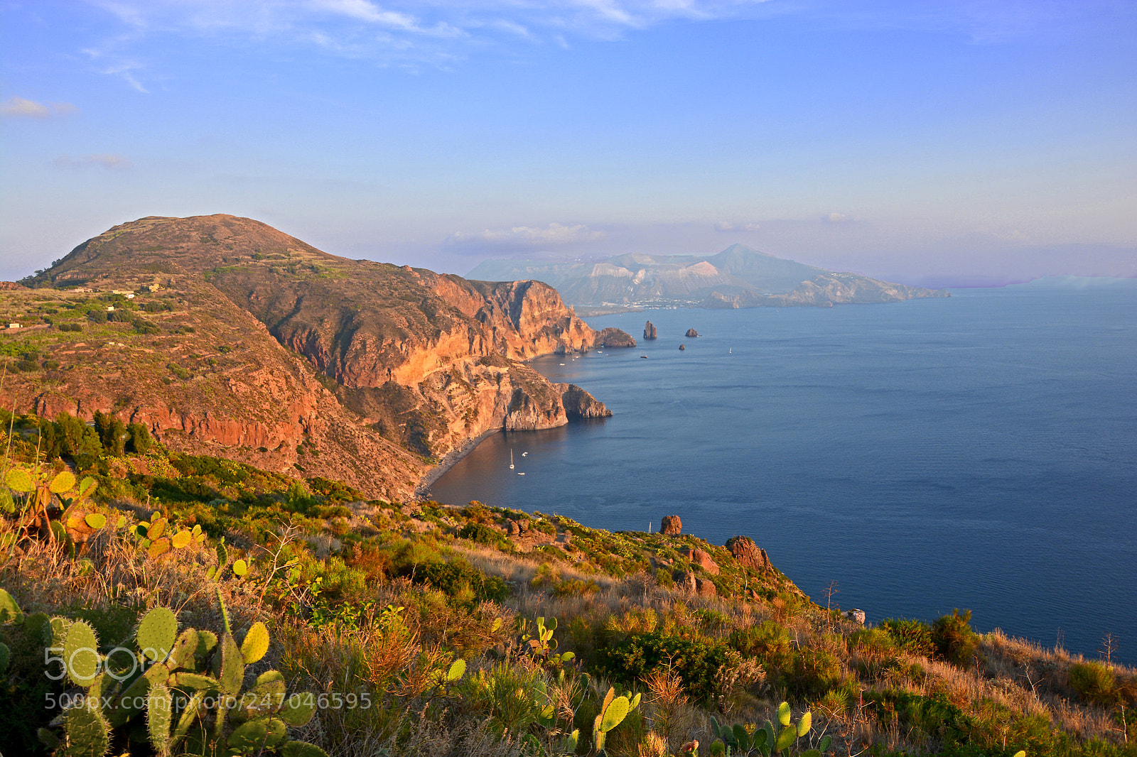 Nikon D5200 sample photo. Golden lipari photography