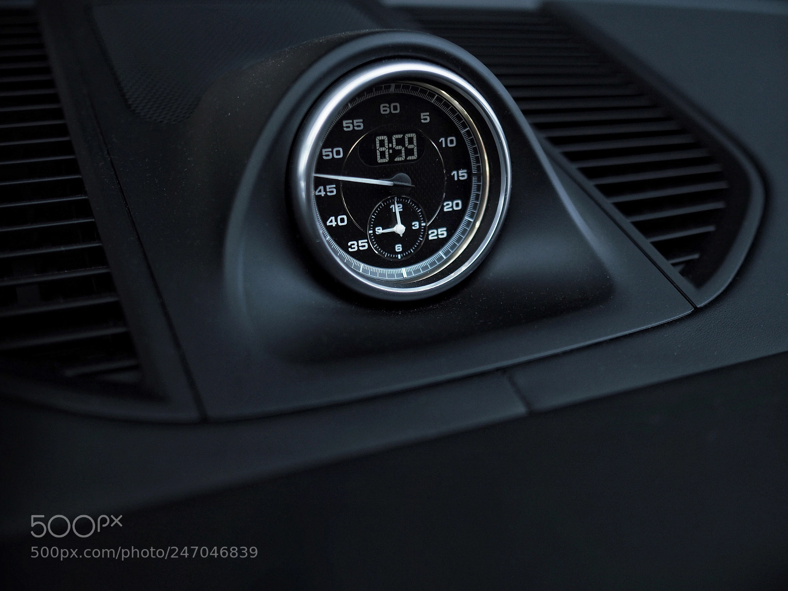 Olympus PEN-F sample photo. Porsche macan gts photography