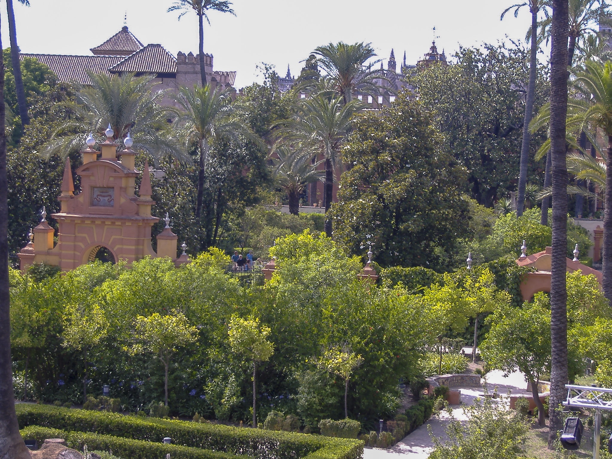 Fujifilm FinePix A345 sample photo. Sevilla photography