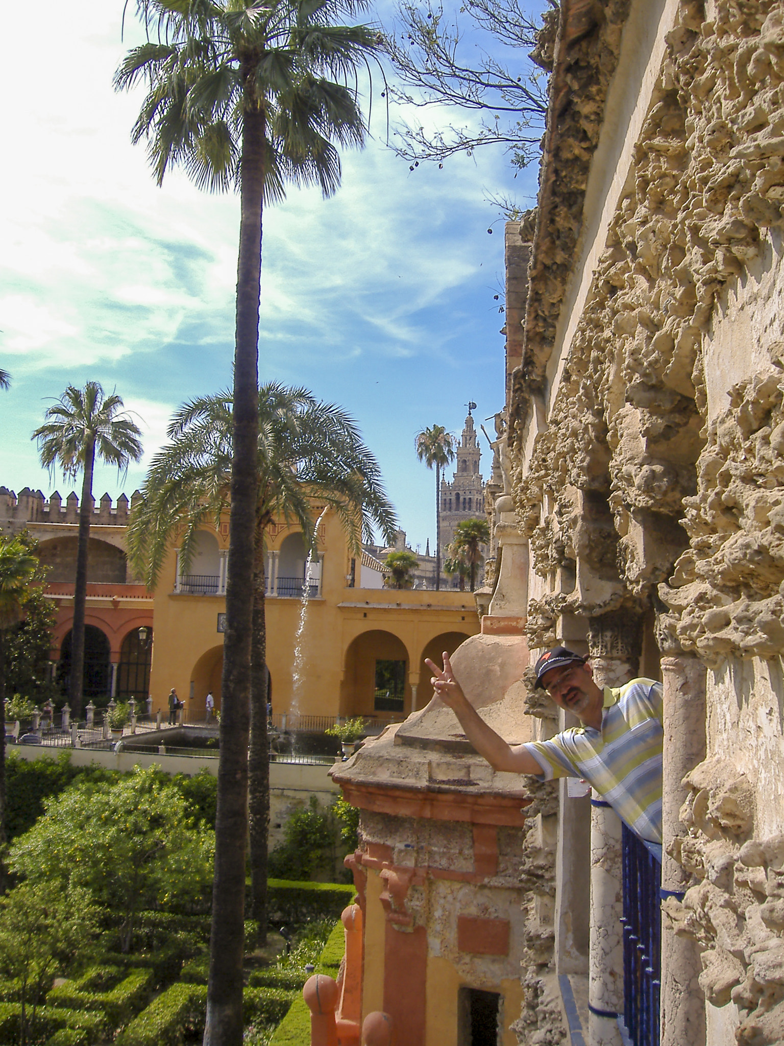 Fujifilm FinePix A345 sample photo. Sevilla photography