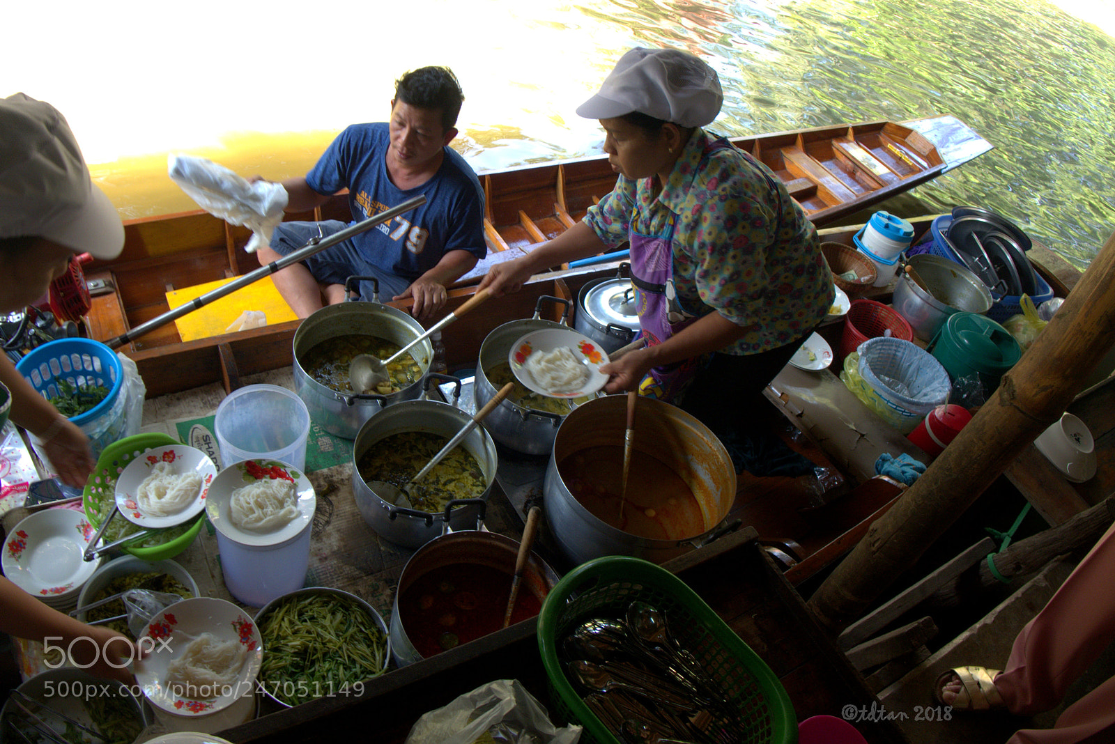 Panasonic Lumix DMC-LX7 sample photo. Bangkok floating market photography