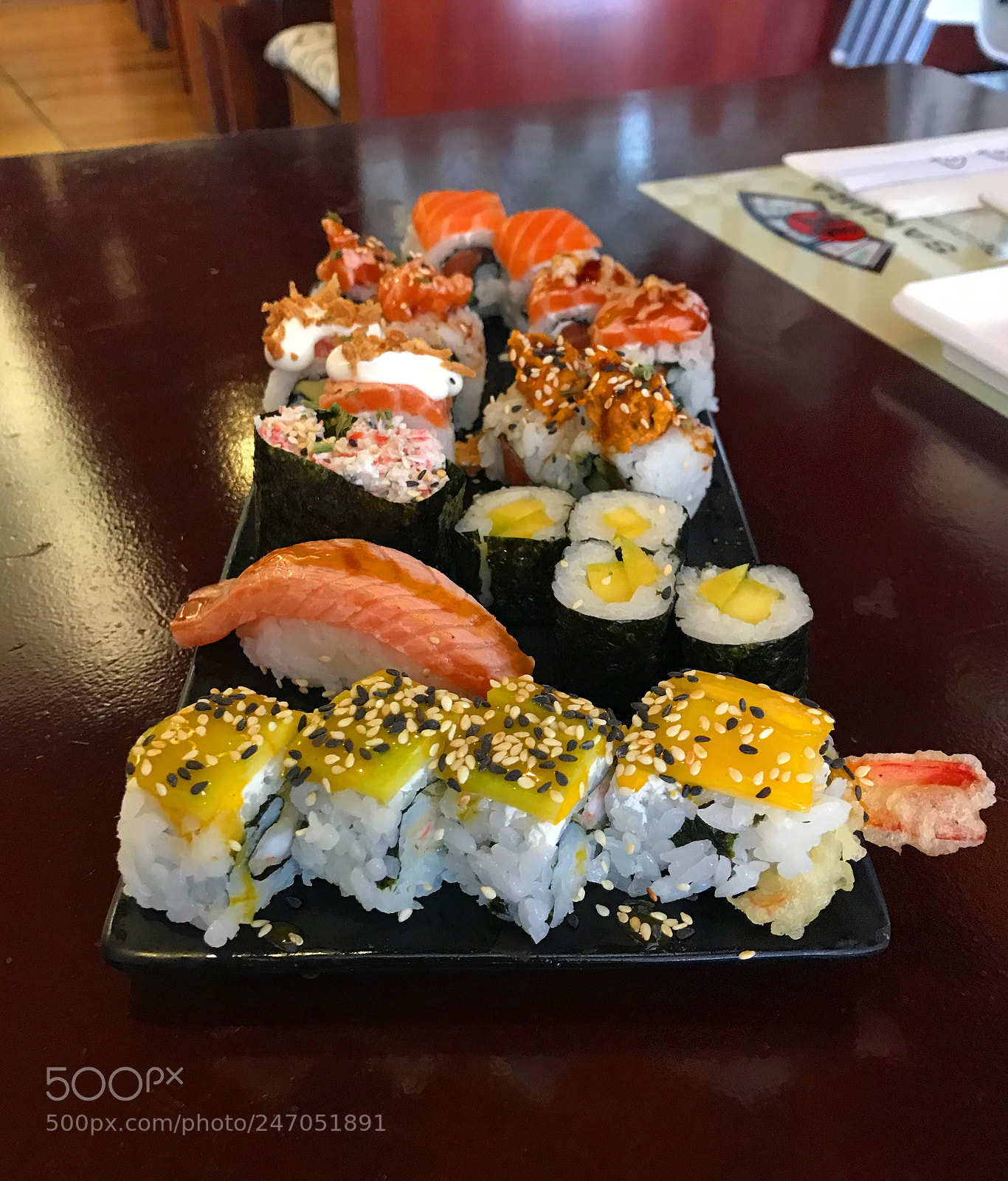 Apple iPhone 7 Plus sample photo. Sushi lovers, sakura, parque photography