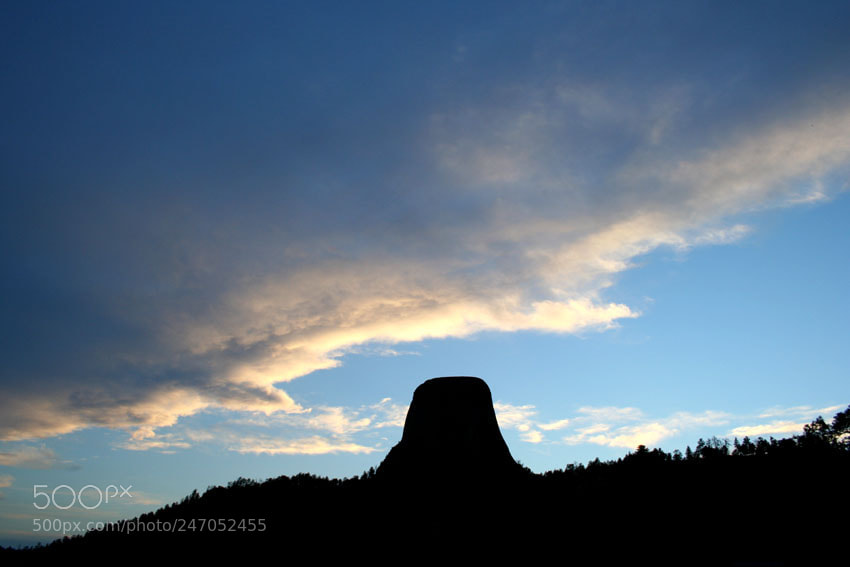 Canon EOS 350D (EOS Digital Rebel XT / EOS Kiss Digital N) sample photo. Devils tower photography