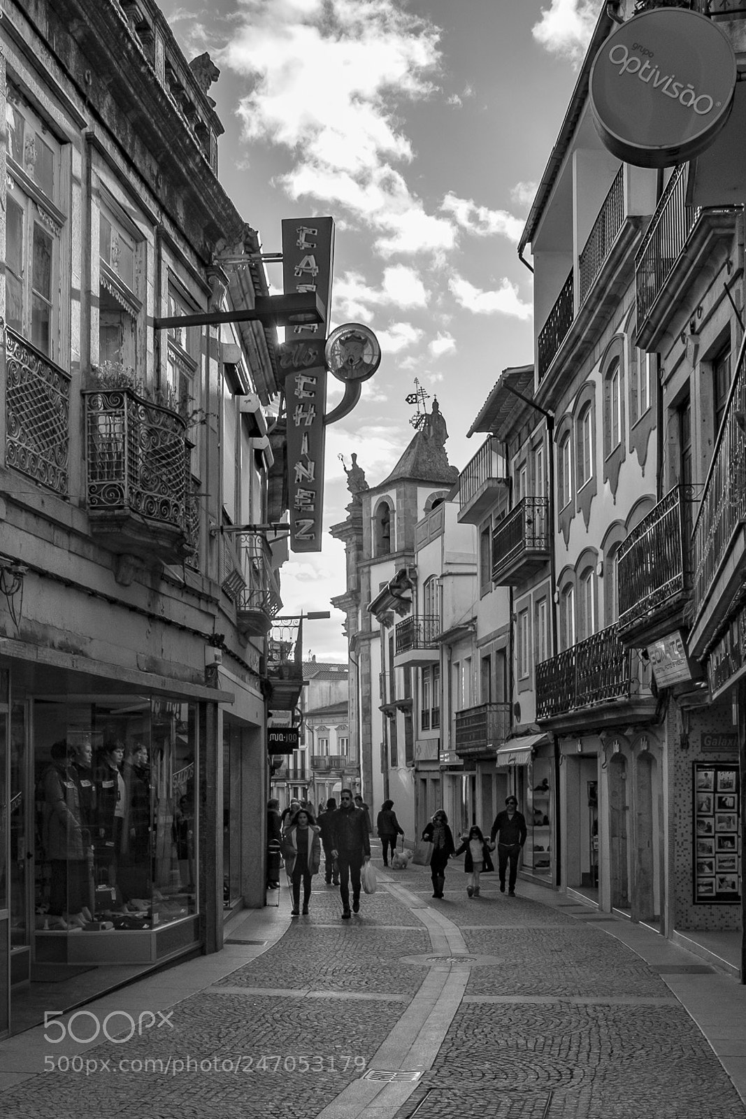 Fujifilm X-T10 sample photo. Rua direita’s curve photography
