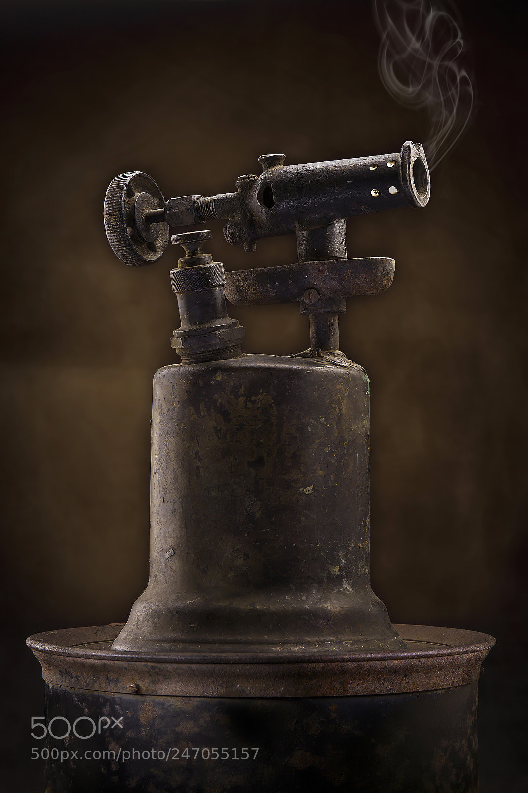 Nikon D7100 sample photo. Old gasoline blowtorch on photography