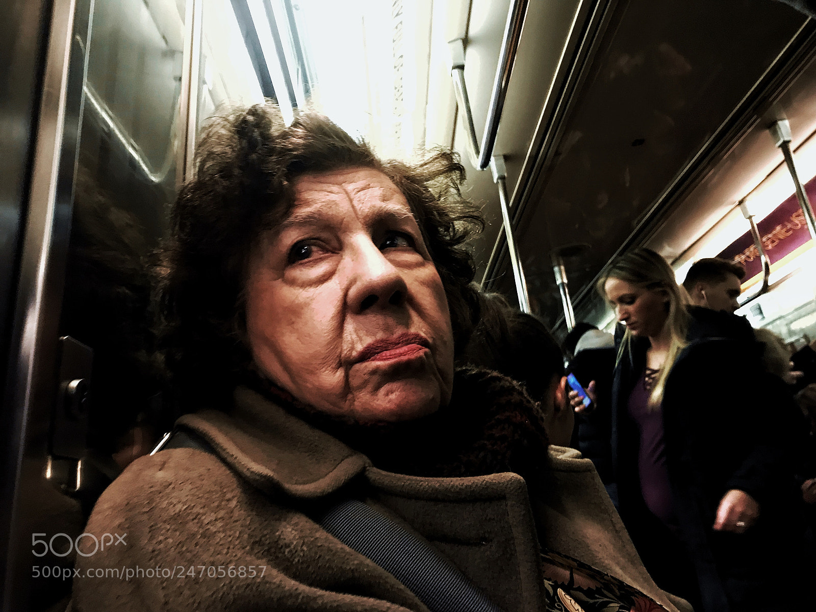 Apple iPhone 7 sample photo. Portrait at the subway photography