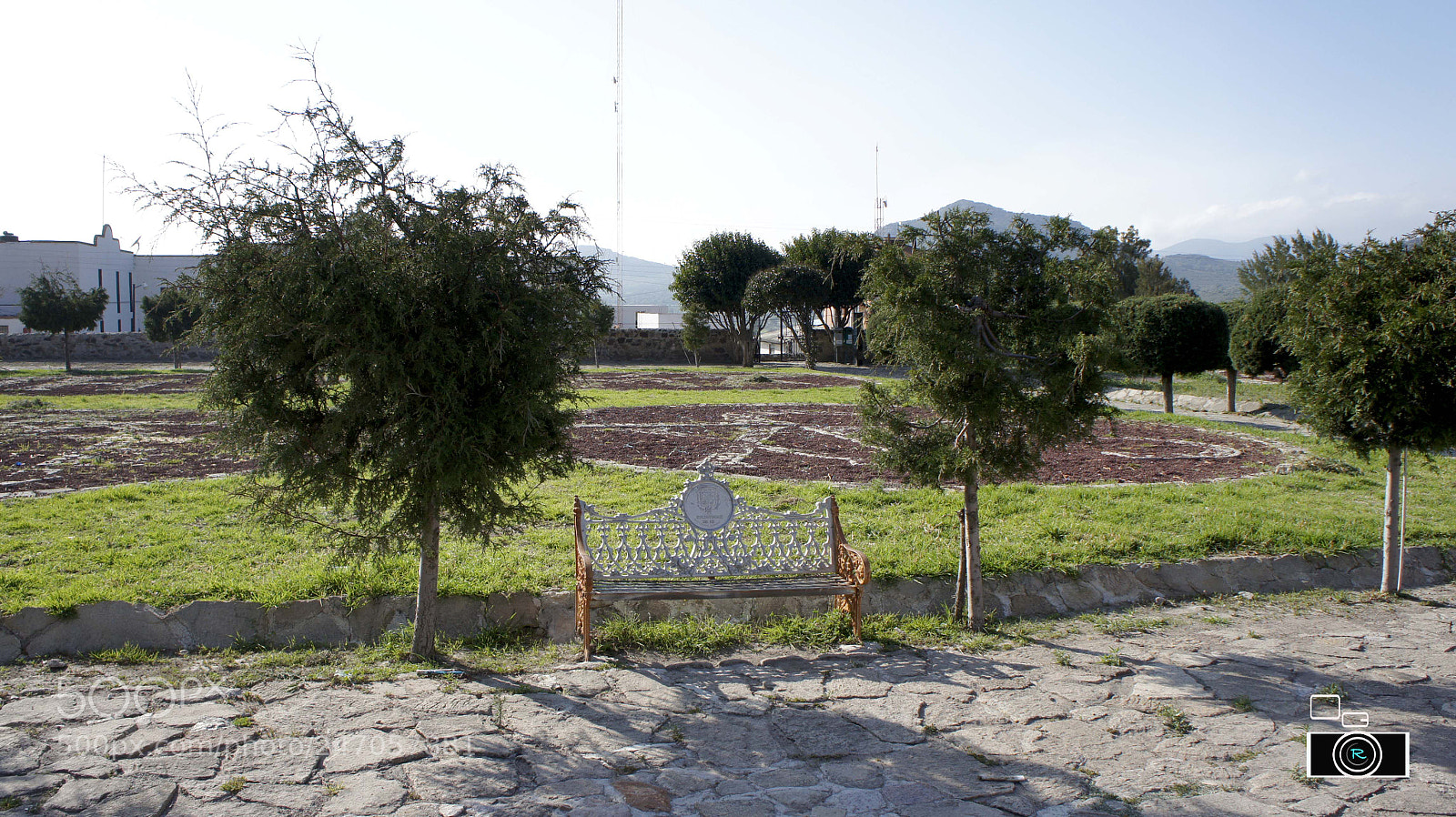 Sony Alpha NEX-5 sample photo. Banca en el ex photography