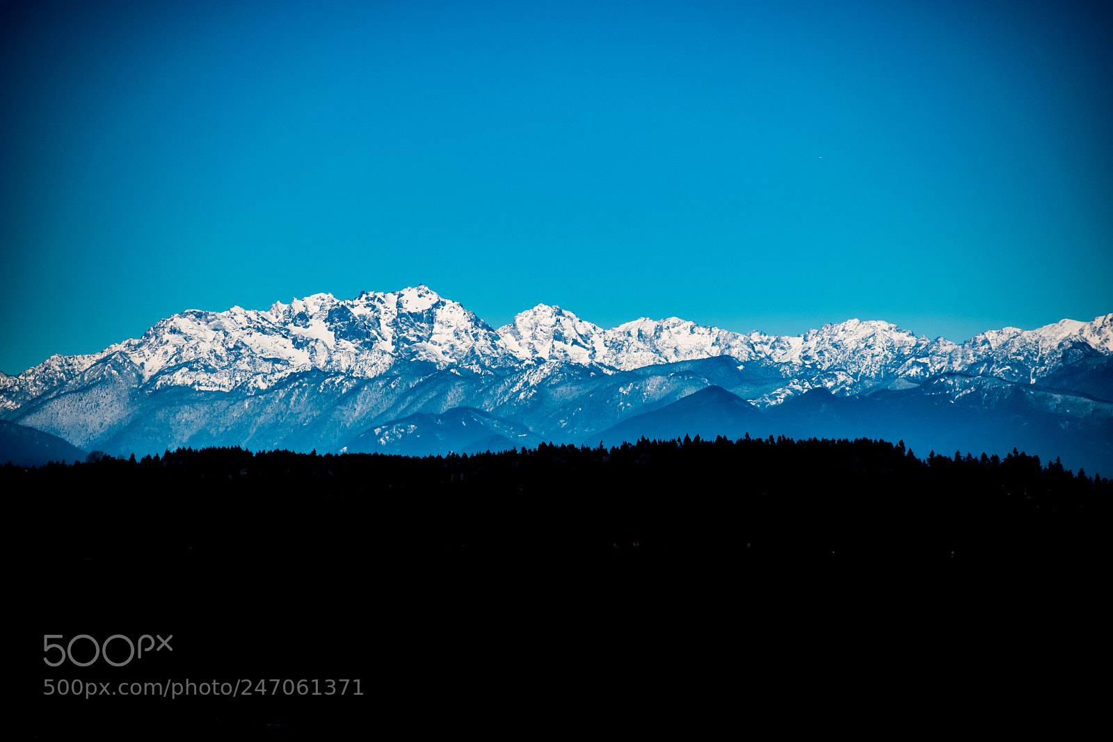 Nikon D5600 sample photo. Mountain skies photography