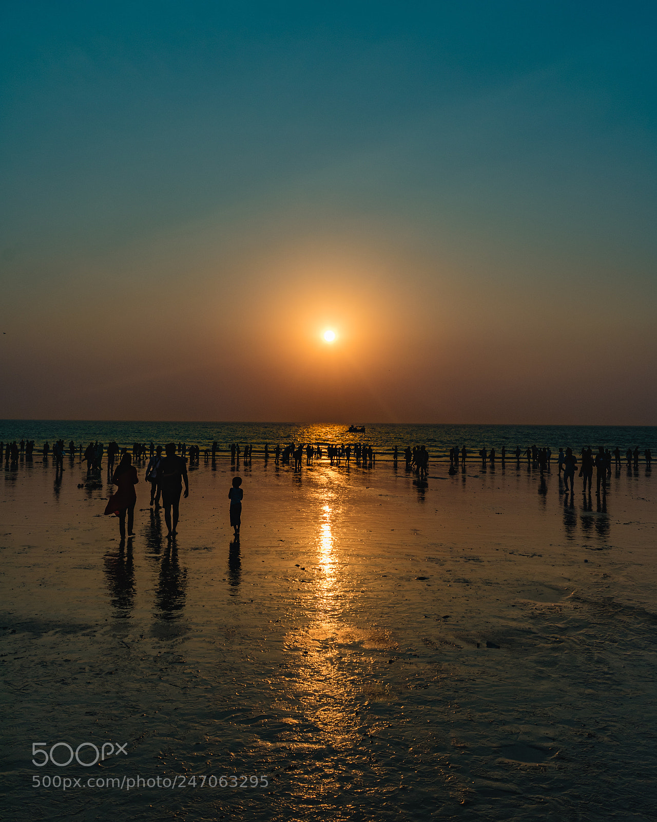 Nikon D3400 sample photo. Baga beach, goa , india photography