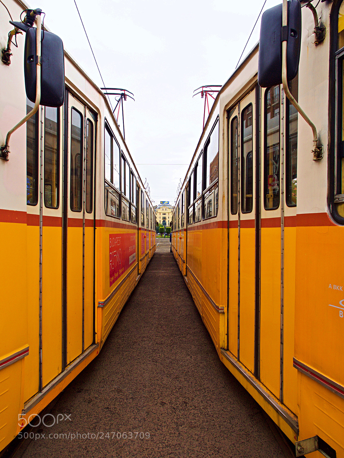 Olympus OM-D E-M5 sample photo. "tramlines" photography