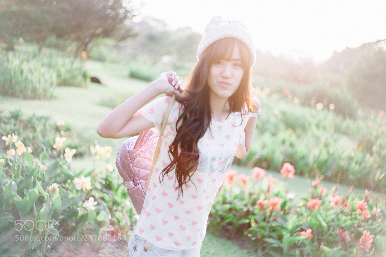 Canon EOS 5D sample photo. The beauty girl and photography