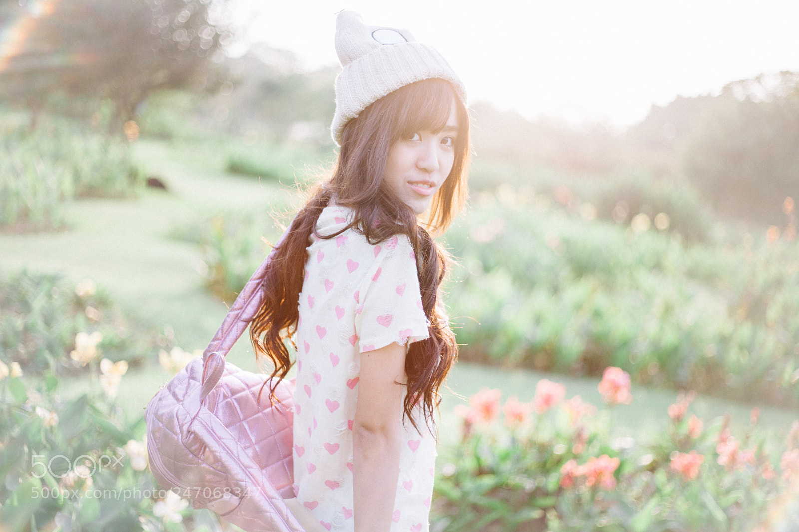 Canon EOS 5D sample photo. The beauty girl and photography