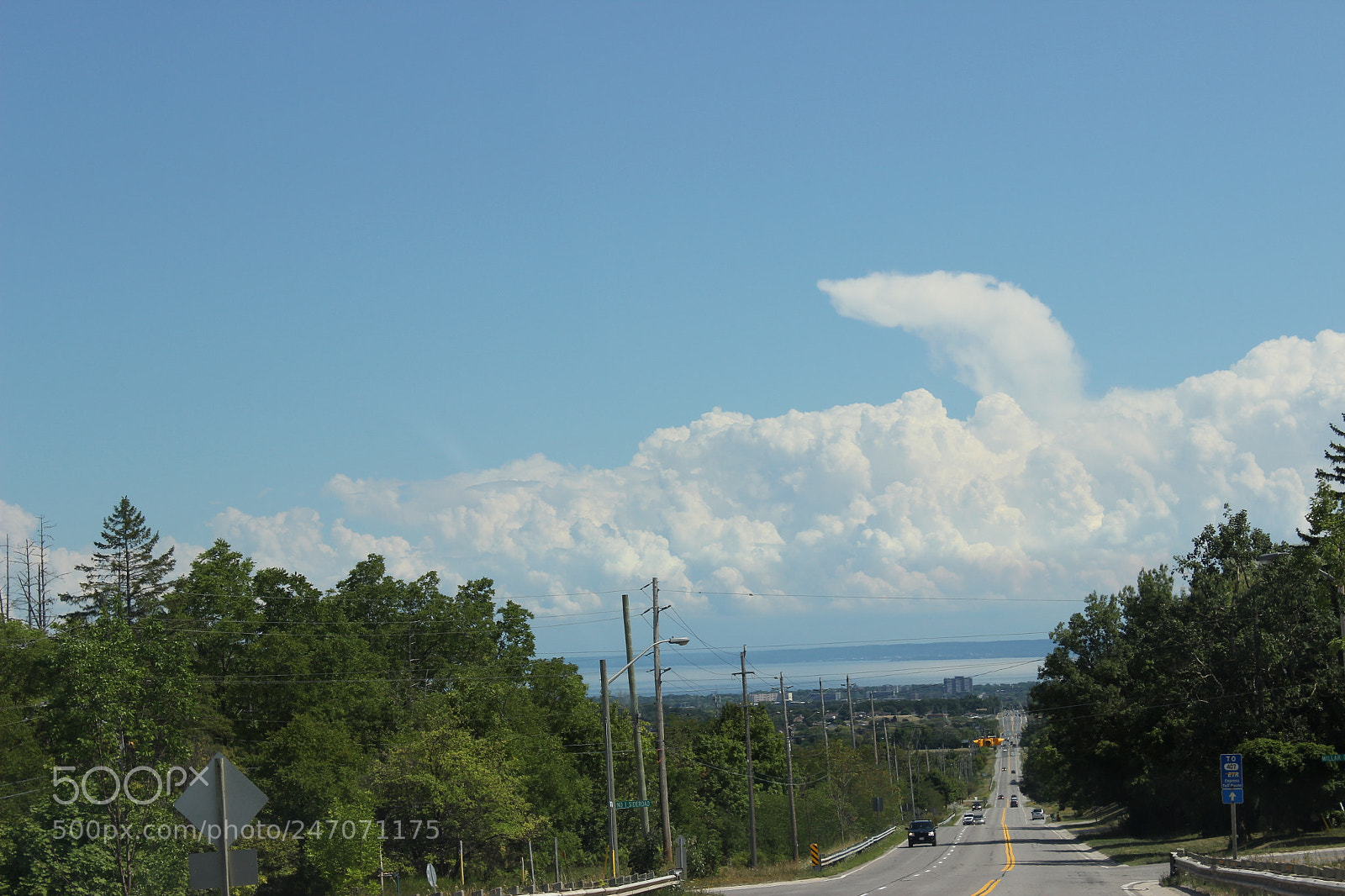Canon EOS 600D (Rebel EOS T3i / EOS Kiss X5) sample photo. Overlooking hamilton harbour photography