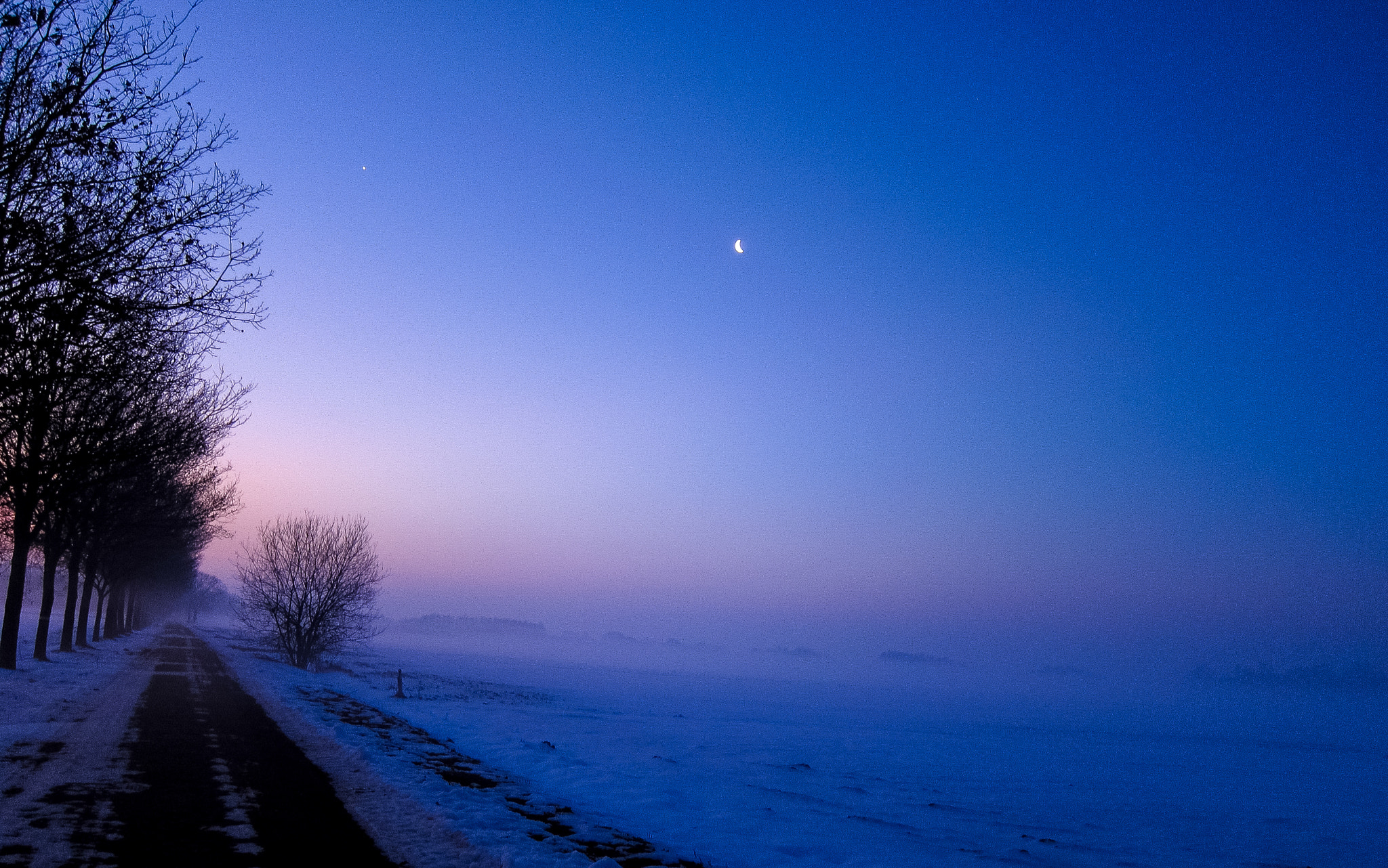 Canon PowerShot S90 sample photo. A foggy sunrise photography