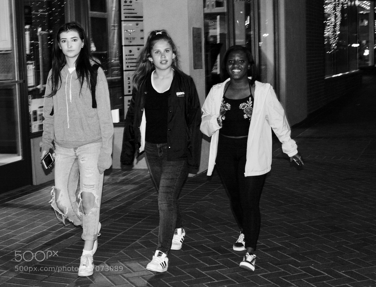 Canon EOS 20D sample photo. The girls photography