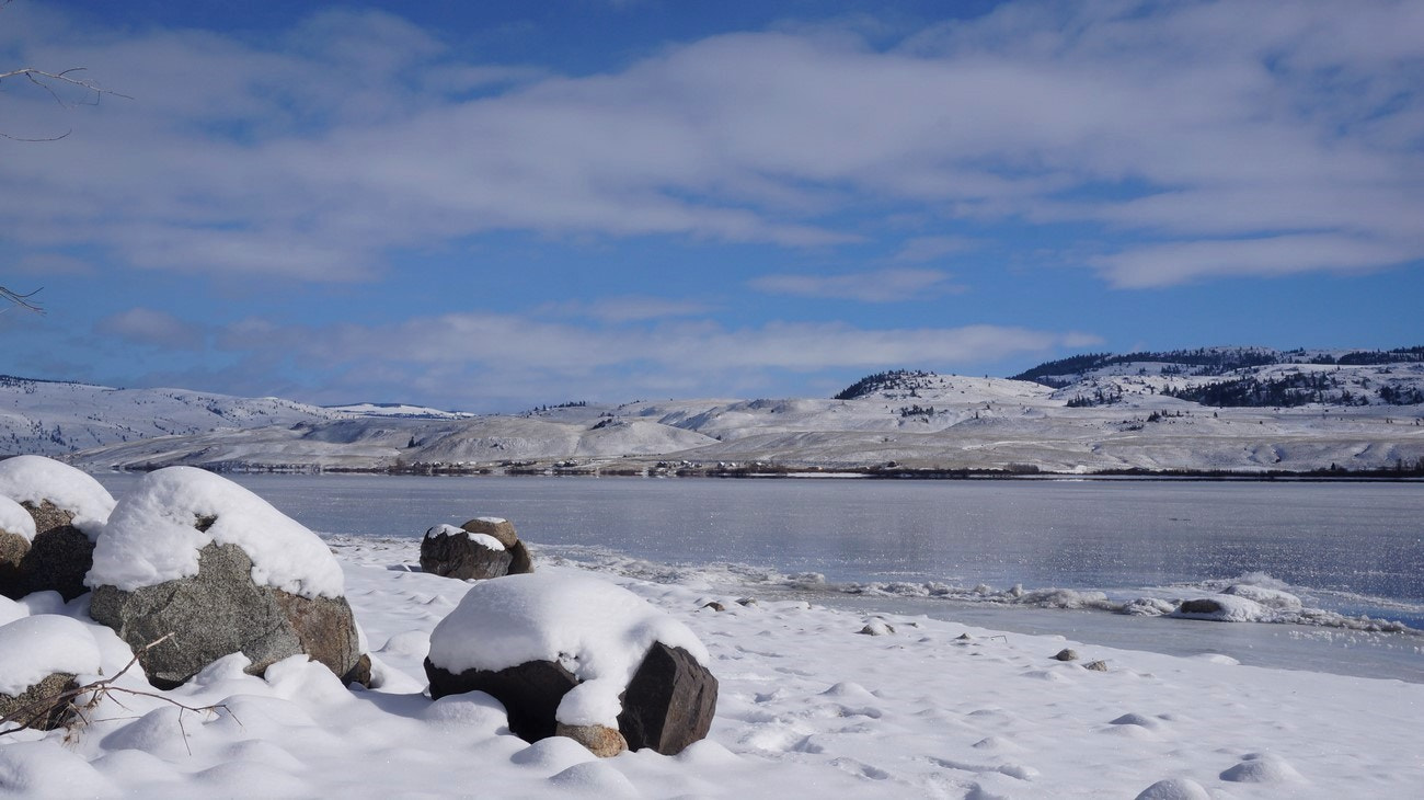 Sony Alpha NEX-3N sample photo. Snow photography