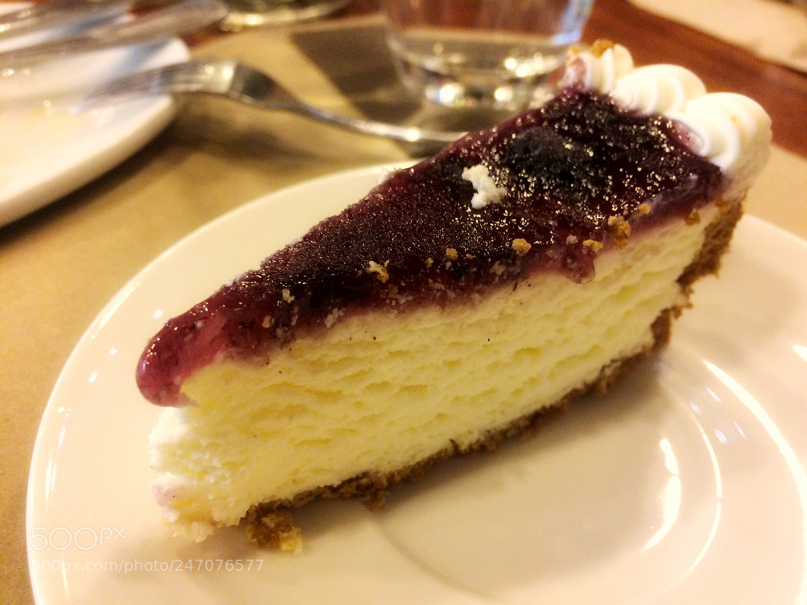 Apple iPhone 5s sample photo. Conti s slice of photography