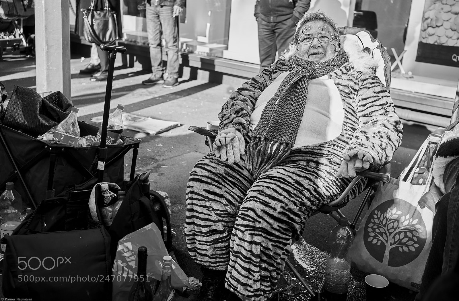 Sony a7R II sample photo. Frau 457 b&w photography