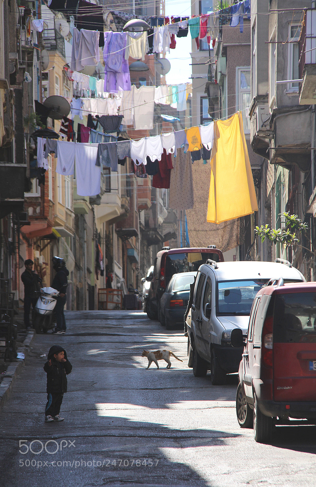 Canon EOS 700D (EOS Rebel T5i / EOS Kiss X7i) sample photo. Istanbul slums photography