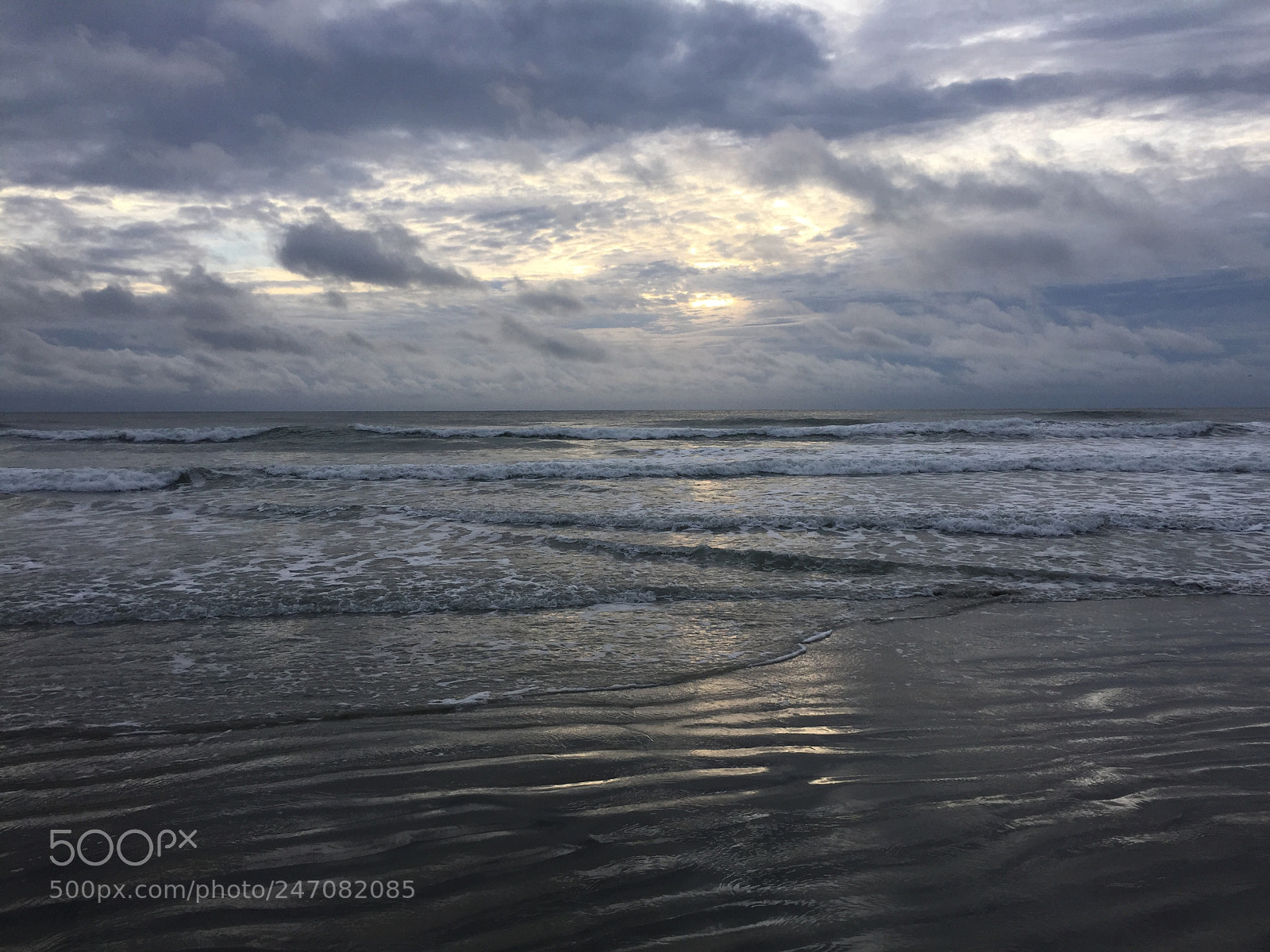 Apple iPhone 6 sample photo. Intersecting lines photography