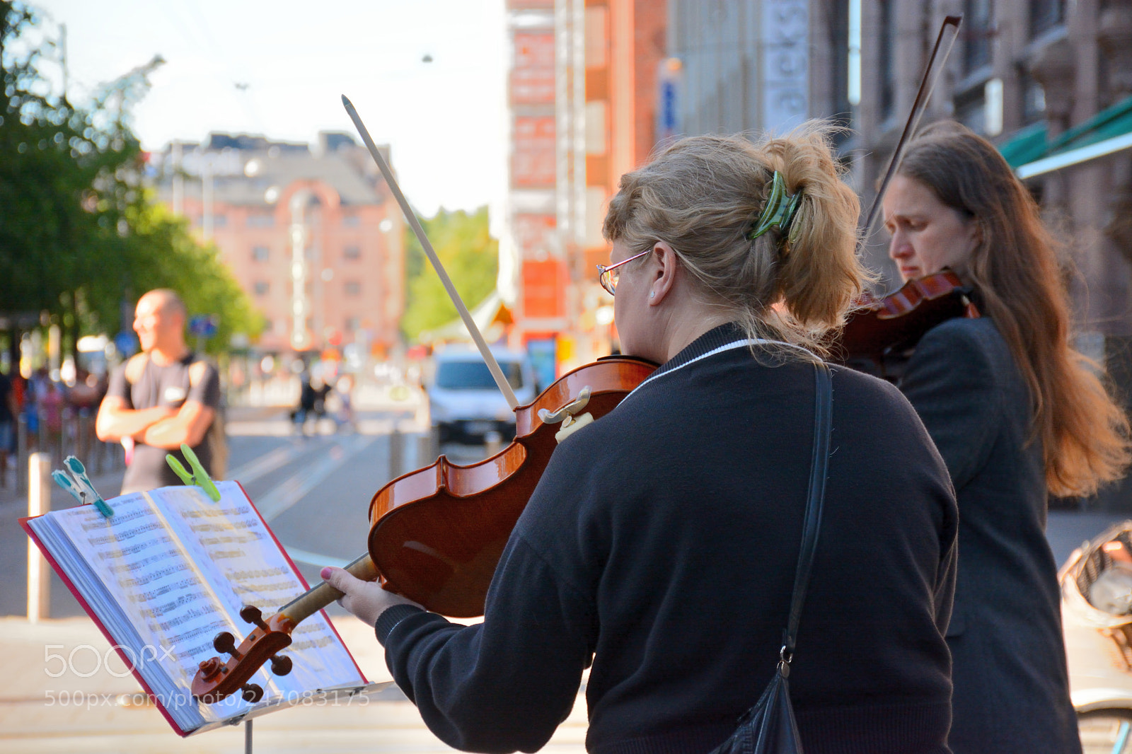 Nikon D7100 sample photo. Violin players photography