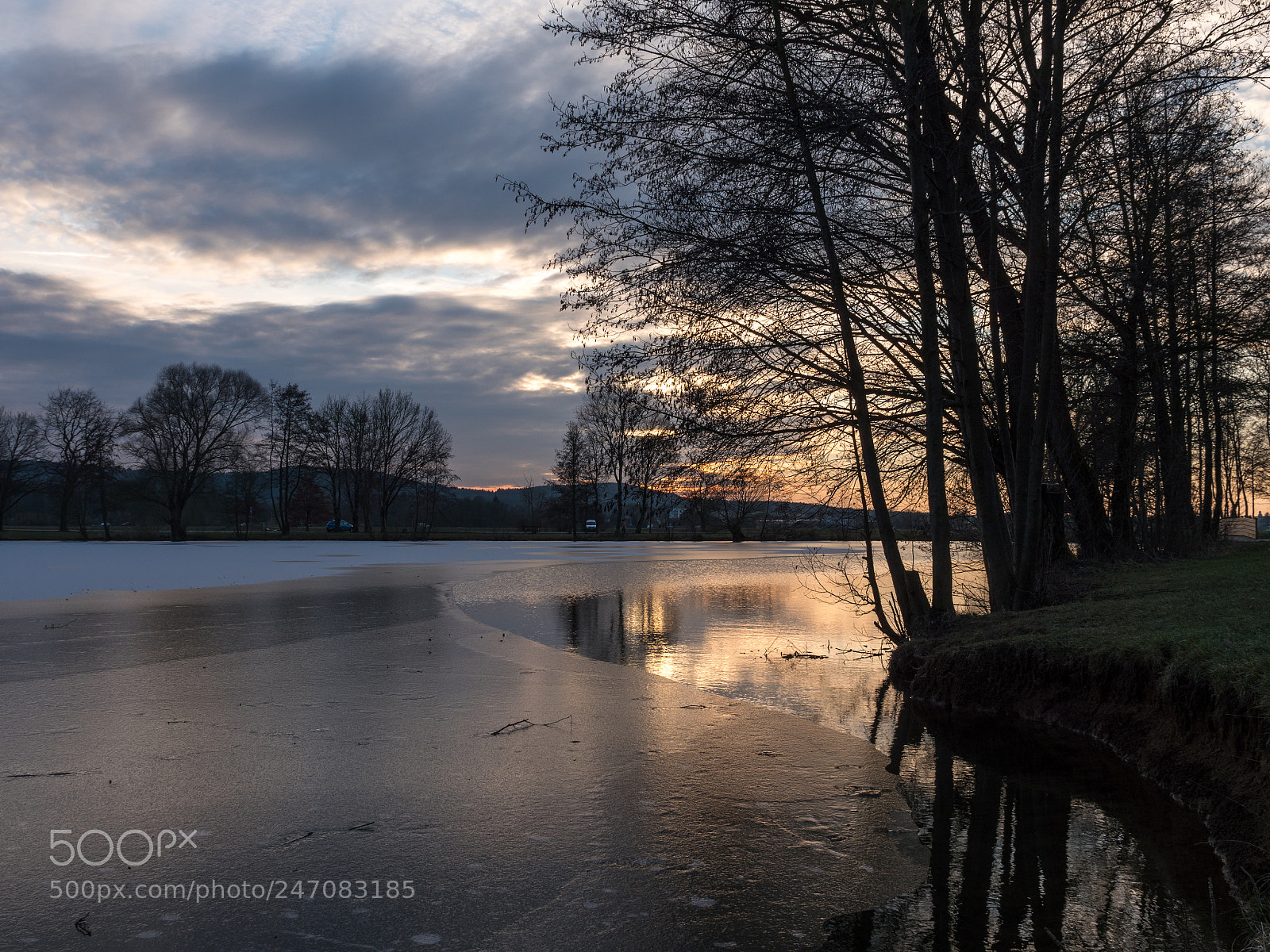 Panasonic Lumix DMC-GX8 sample photo. Sunset at quarry pond photography