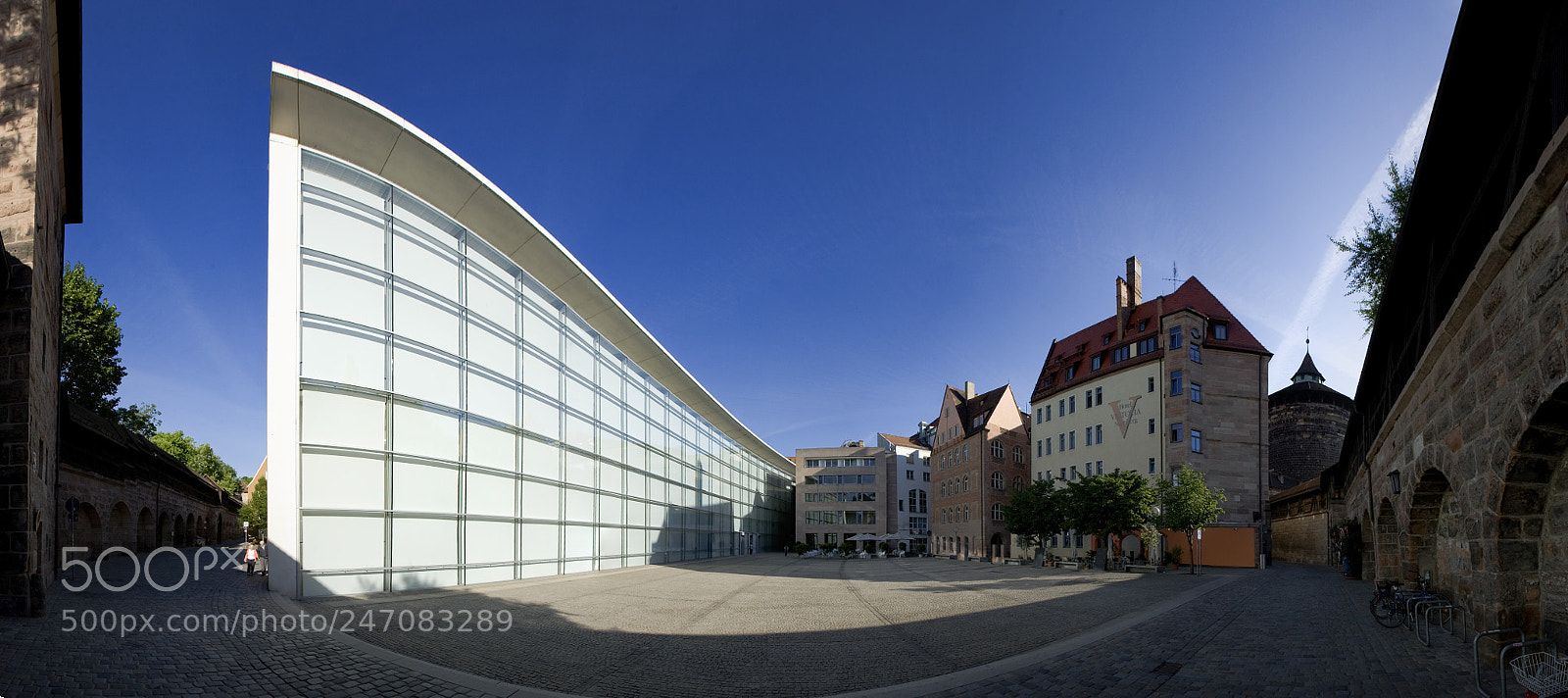 Canon EOS-1D Mark II N sample photo. Neues museum nuernberg photography