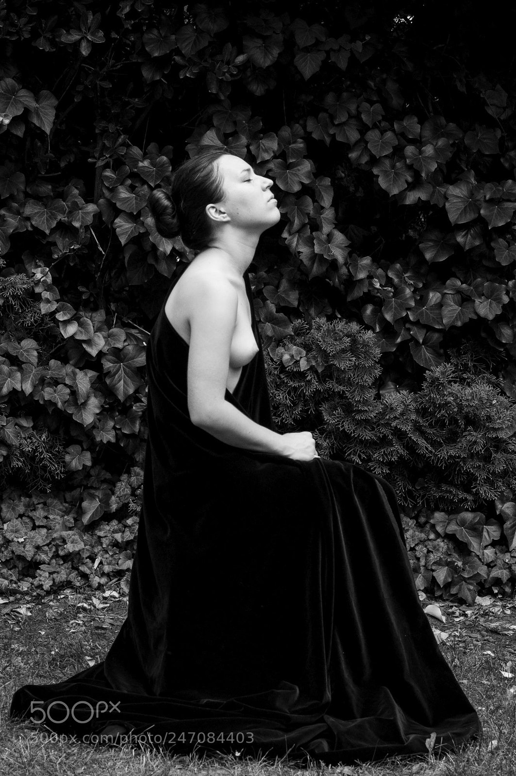 Nikon D5000 sample photo. Laura ,june 2013 photography