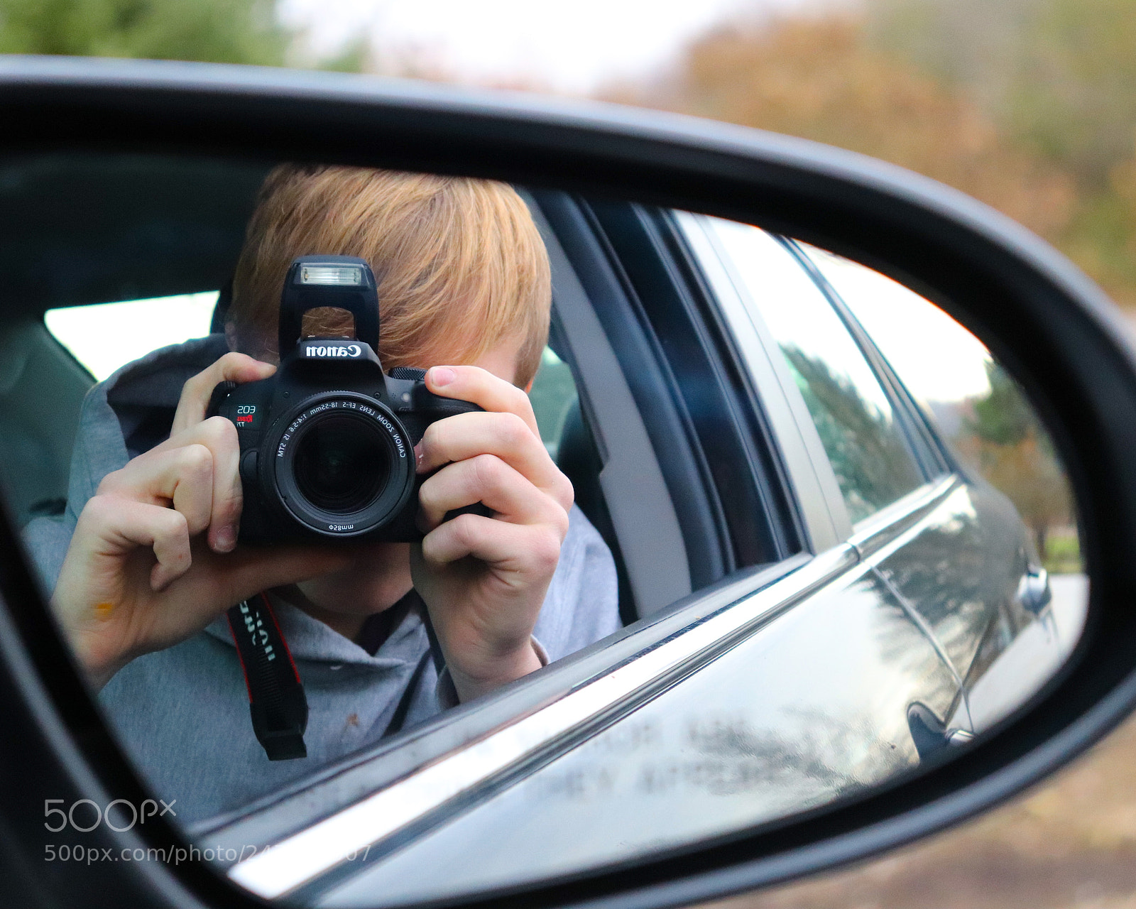 Canon EOS 800D (EOS Rebel T7i / EOS Kiss X9i) sample photo. Mirror photography