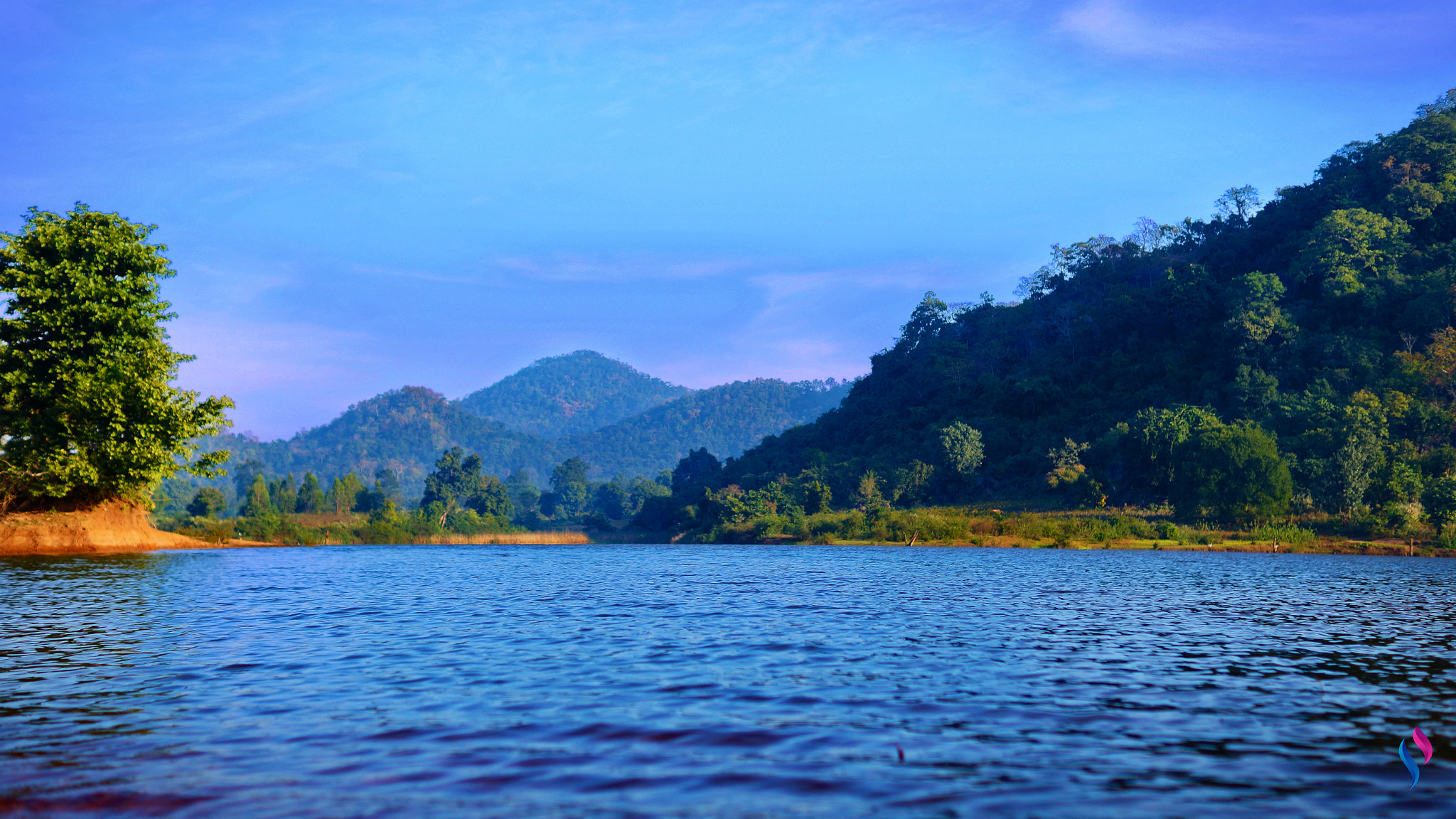 Sony DT 35mm F1.8 SAM sample photo. Tangankana photography