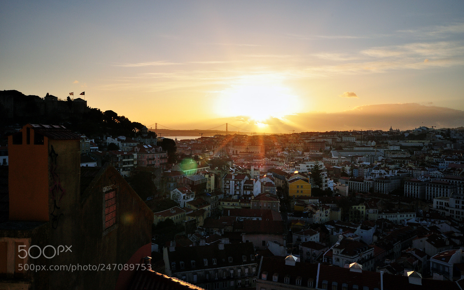 Nikon D5000 sample photo. Sunset in lisbon photography