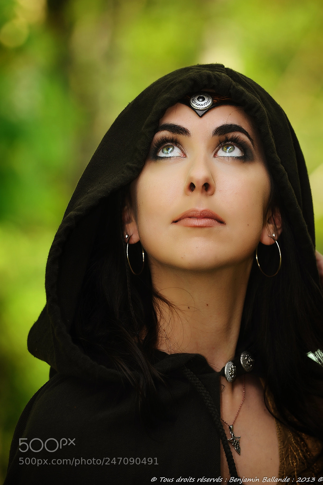 Nikon D700 sample photo. Lucie : portrait : hood photography