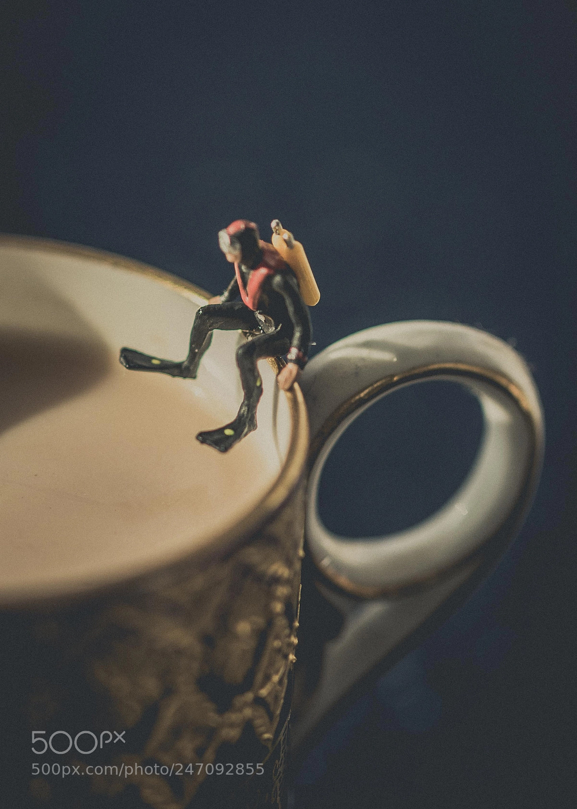 Canon EOS 7D Mark II sample photo. Tea diving photography