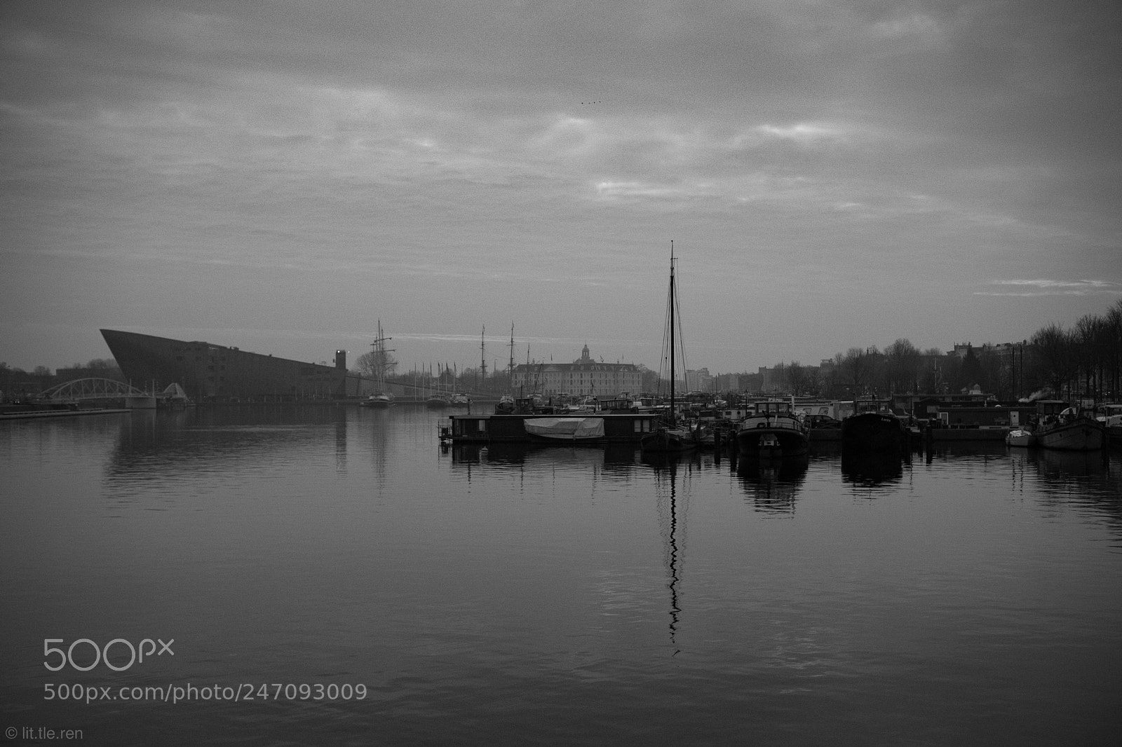 Fujifilm X-Pro2 sample photo. Nemo and boats photography
