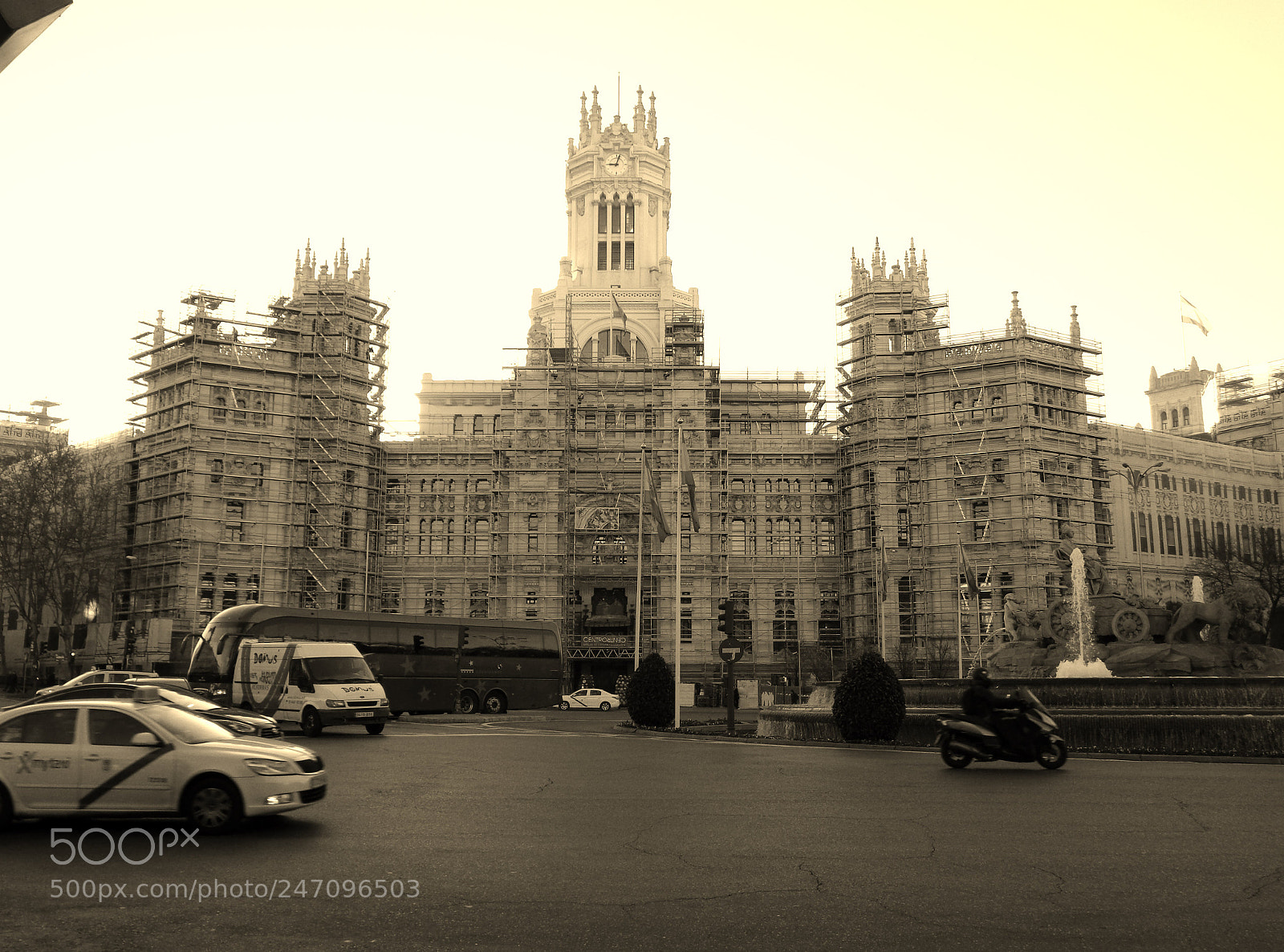 Sony Cyber-shot DSC-W830 sample photo. De cibeles a colon () photography