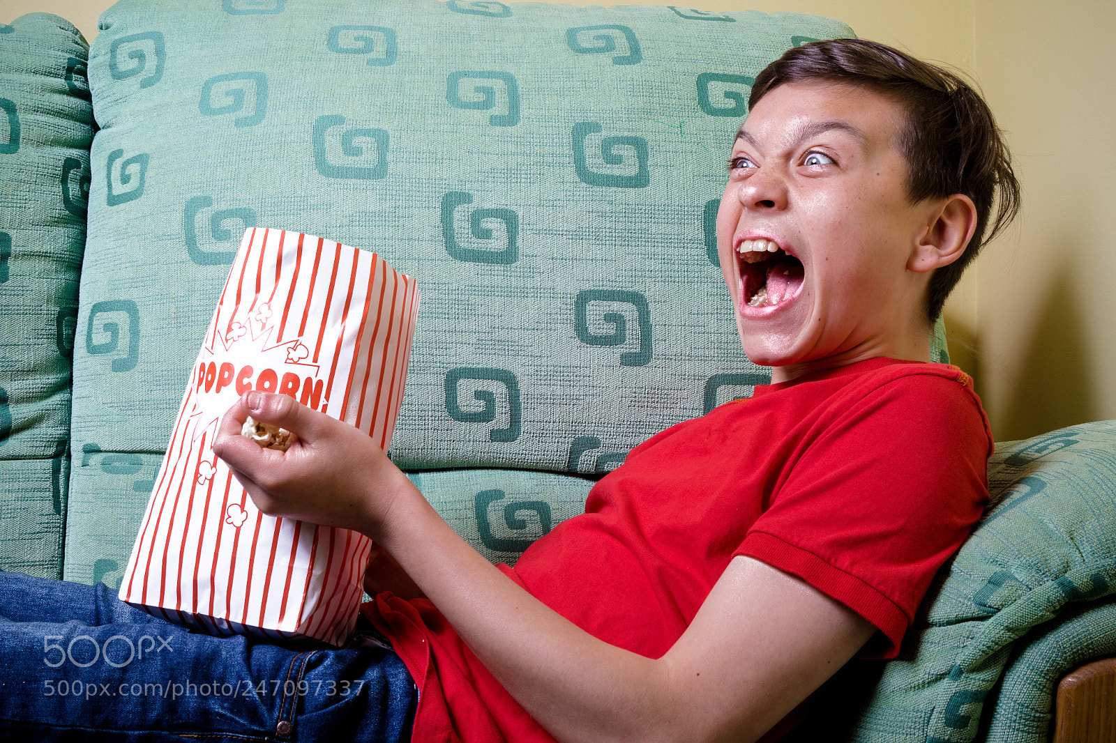 Canon EOS 7D Mark II sample photo. Jump scare photography