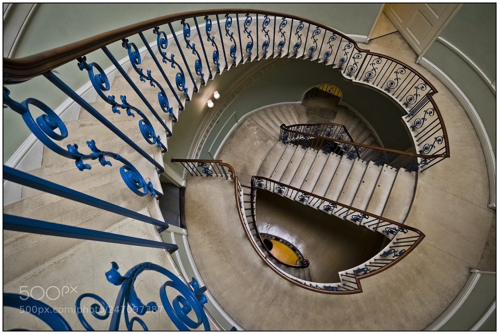 Canon EOS M6 sample photo. Nelson's spiral staircase, somerset photography