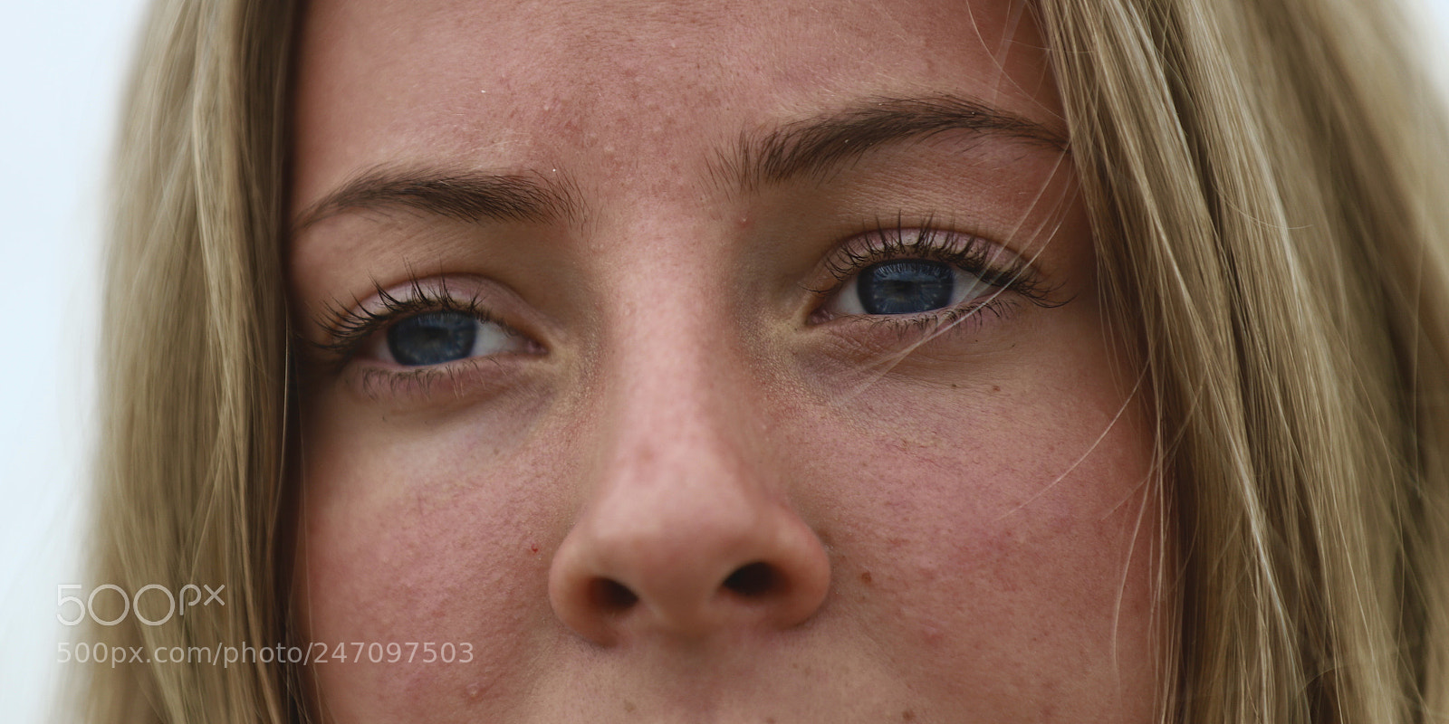 Canon EOS 6D Mark II sample photo. Gaze photography