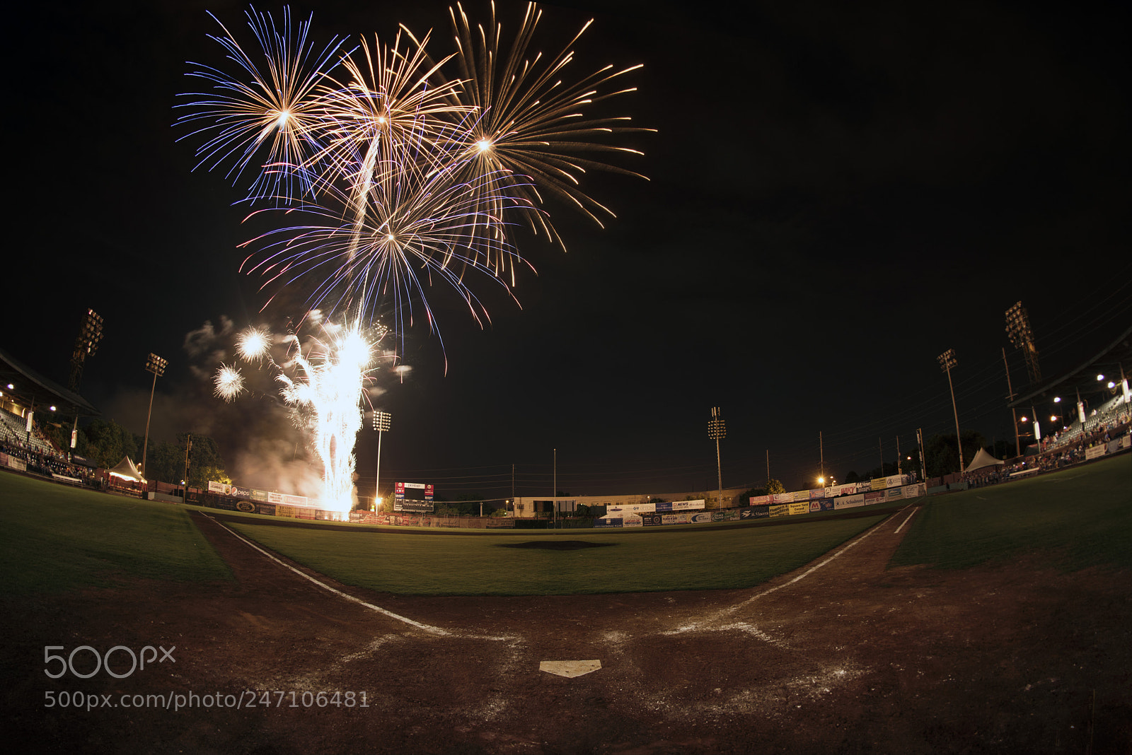 Nikon D810 sample photo. E night at the photography