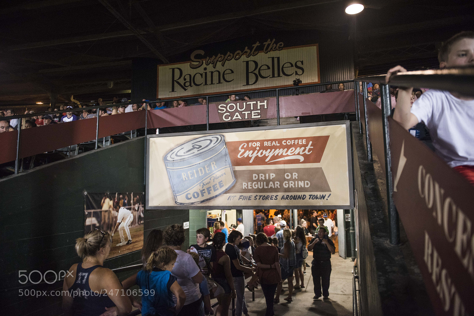Nikon D810 sample photo. E night at the photography